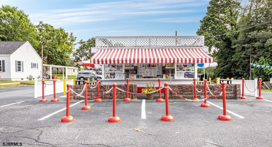 617 Zion Road - Picture 2