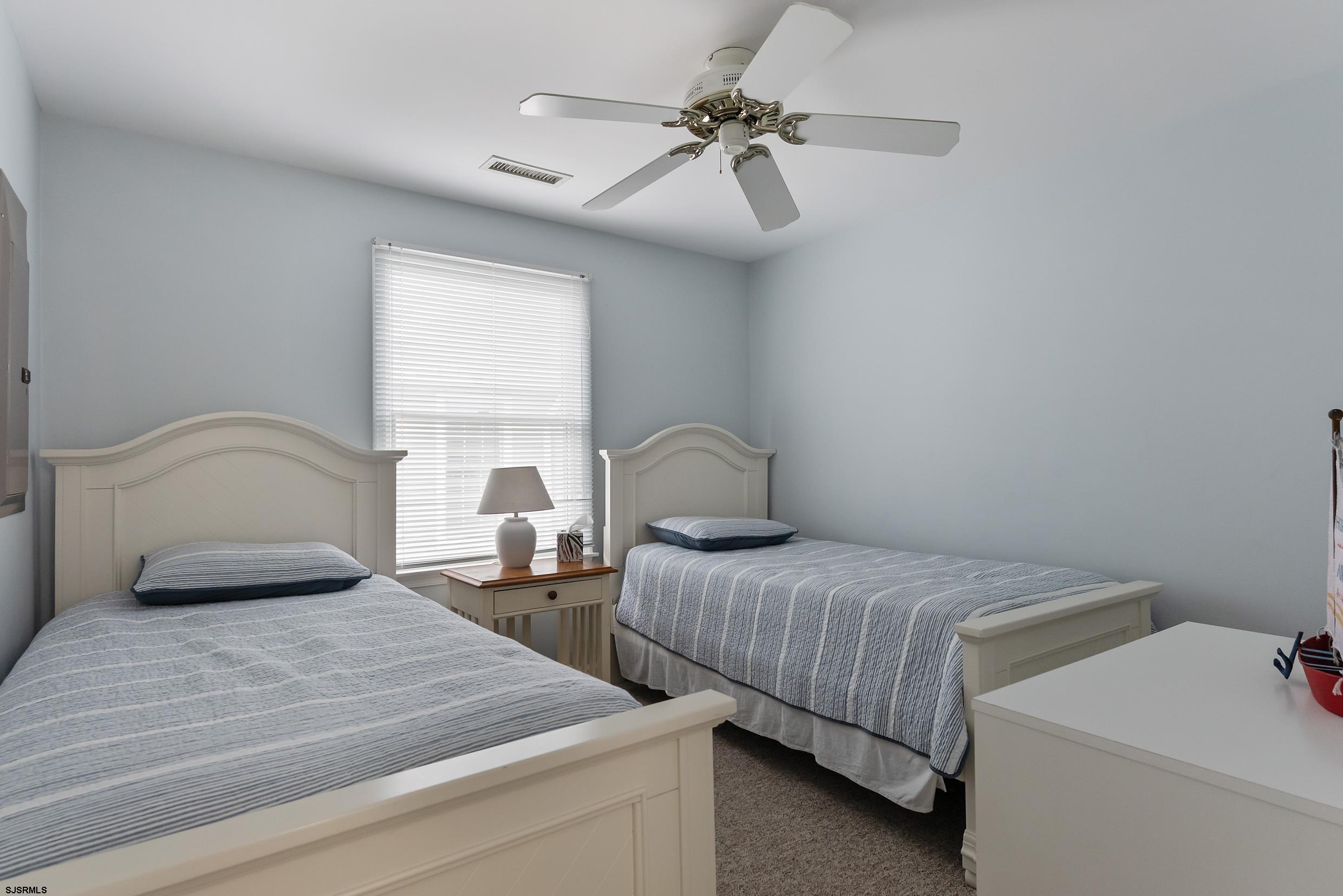 1828 Asbury Avenue - Picture 14