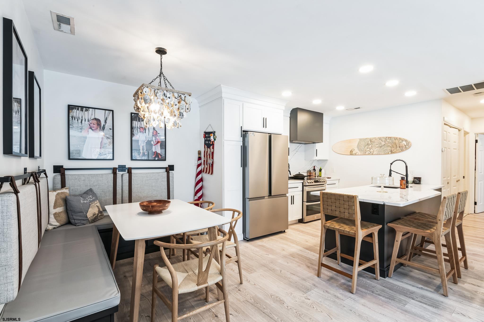 308 Harbour Cv - Picture 