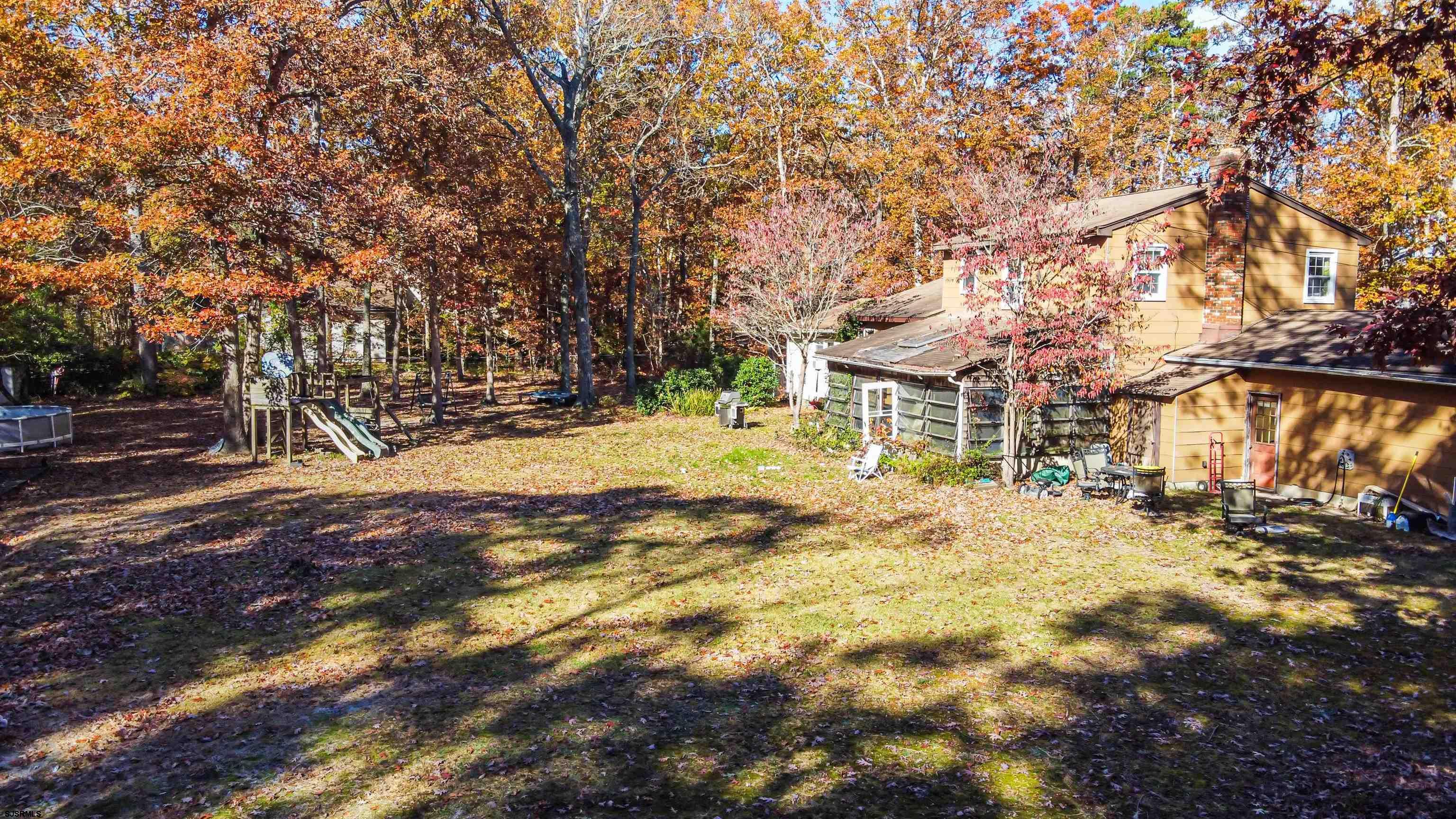 223 Dogwood Avenue - Picture 