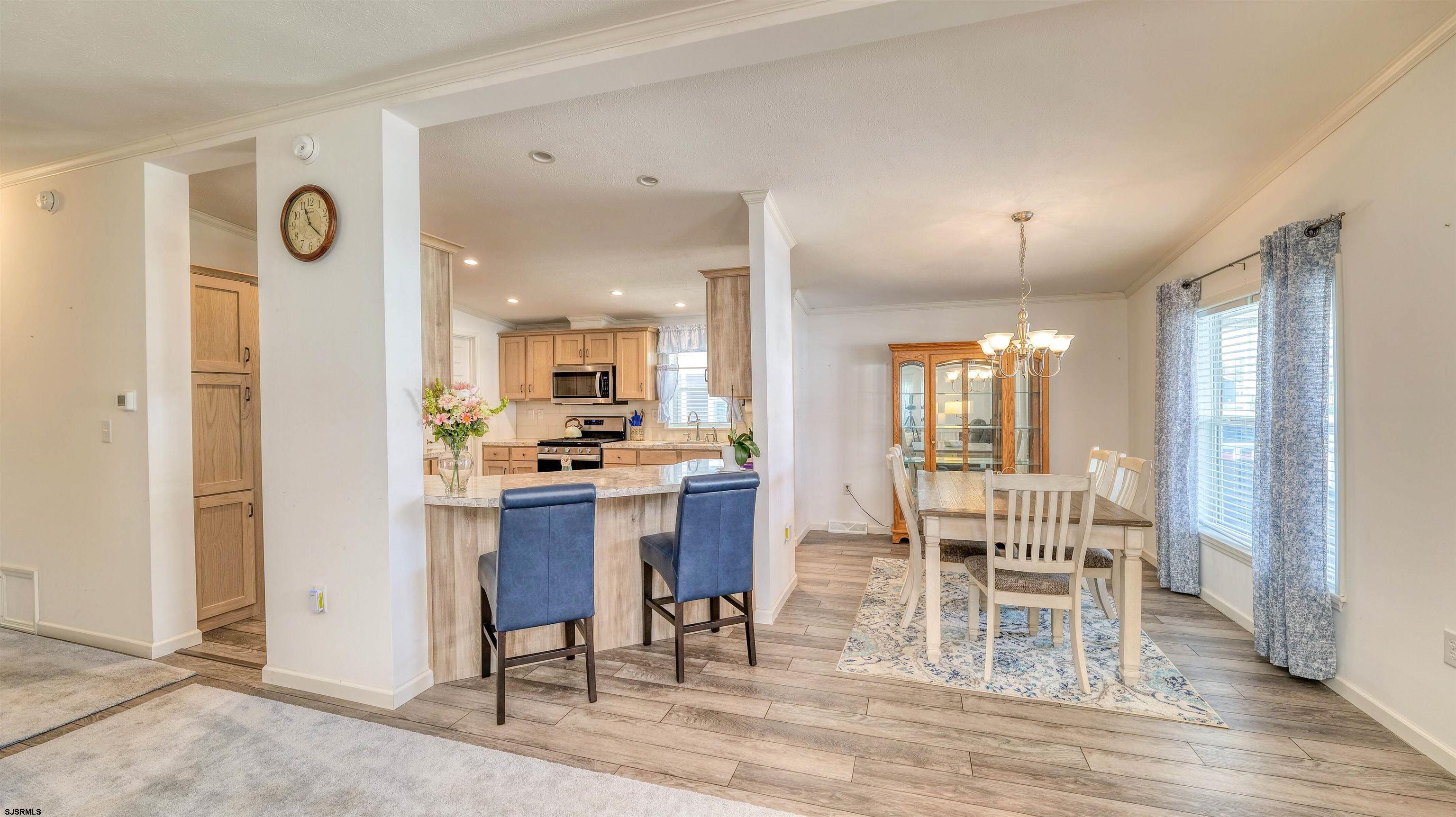 1909 Ventnor Avenue - Picture 