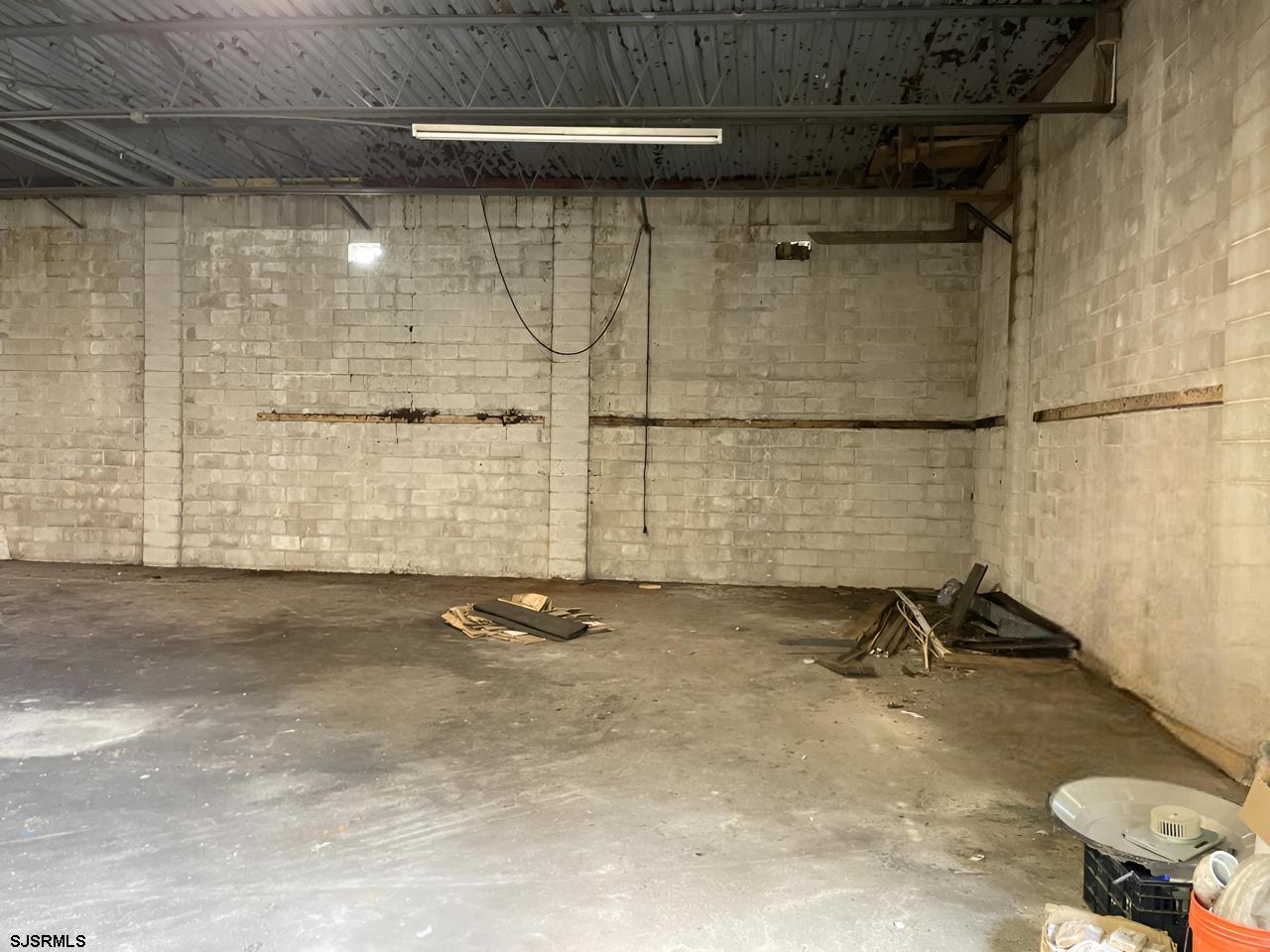 602527 | Photo 2