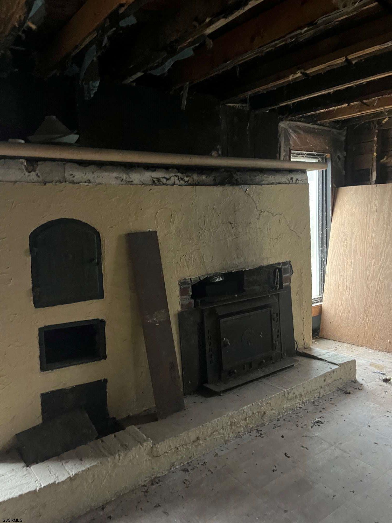 225 Zion Road - Picture 4