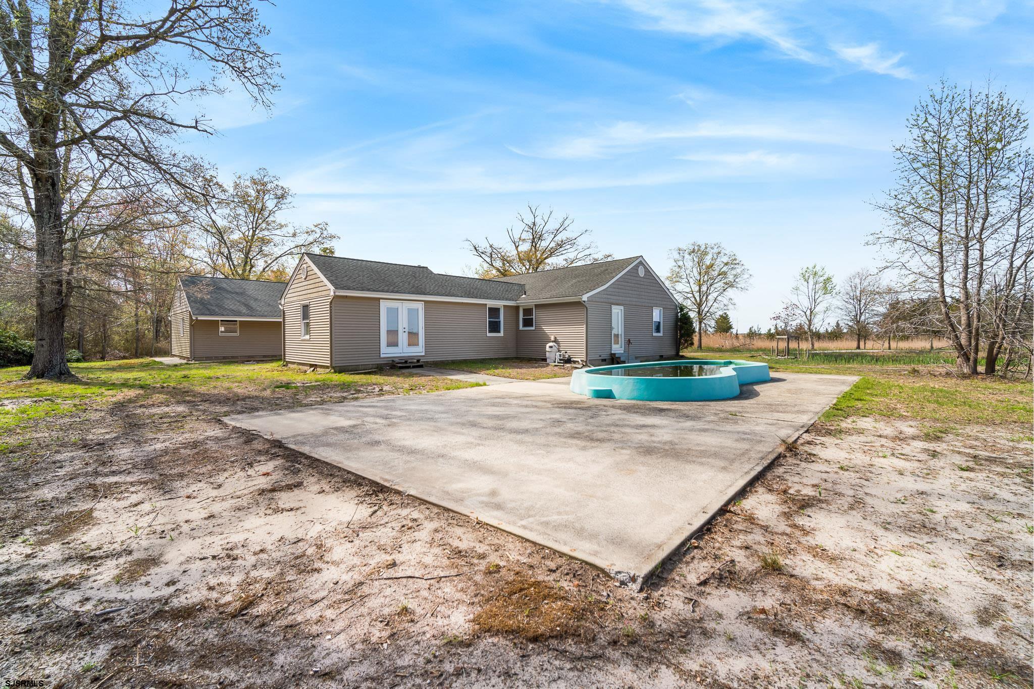 333 Betsey Scull - Picture 