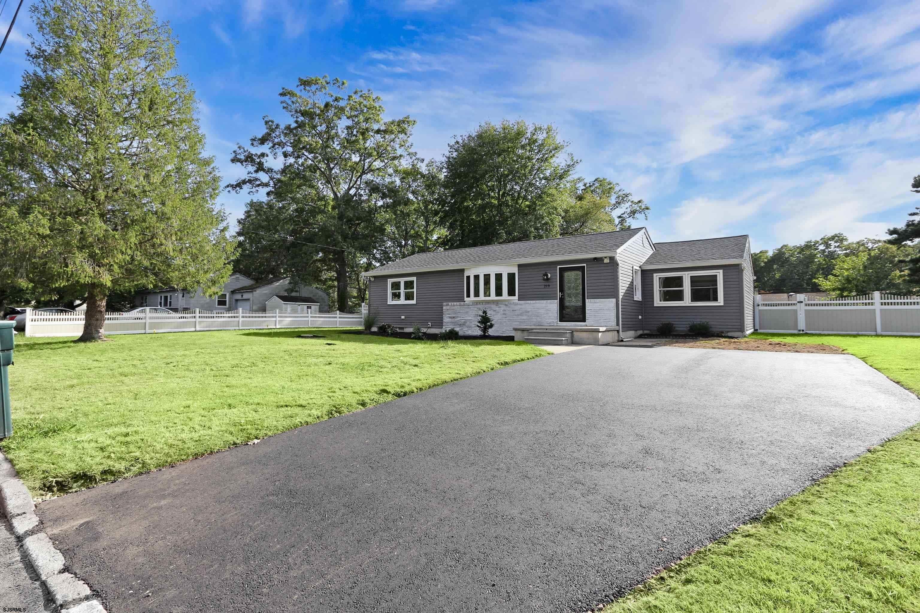 219 Mitchell Dr - Picture 