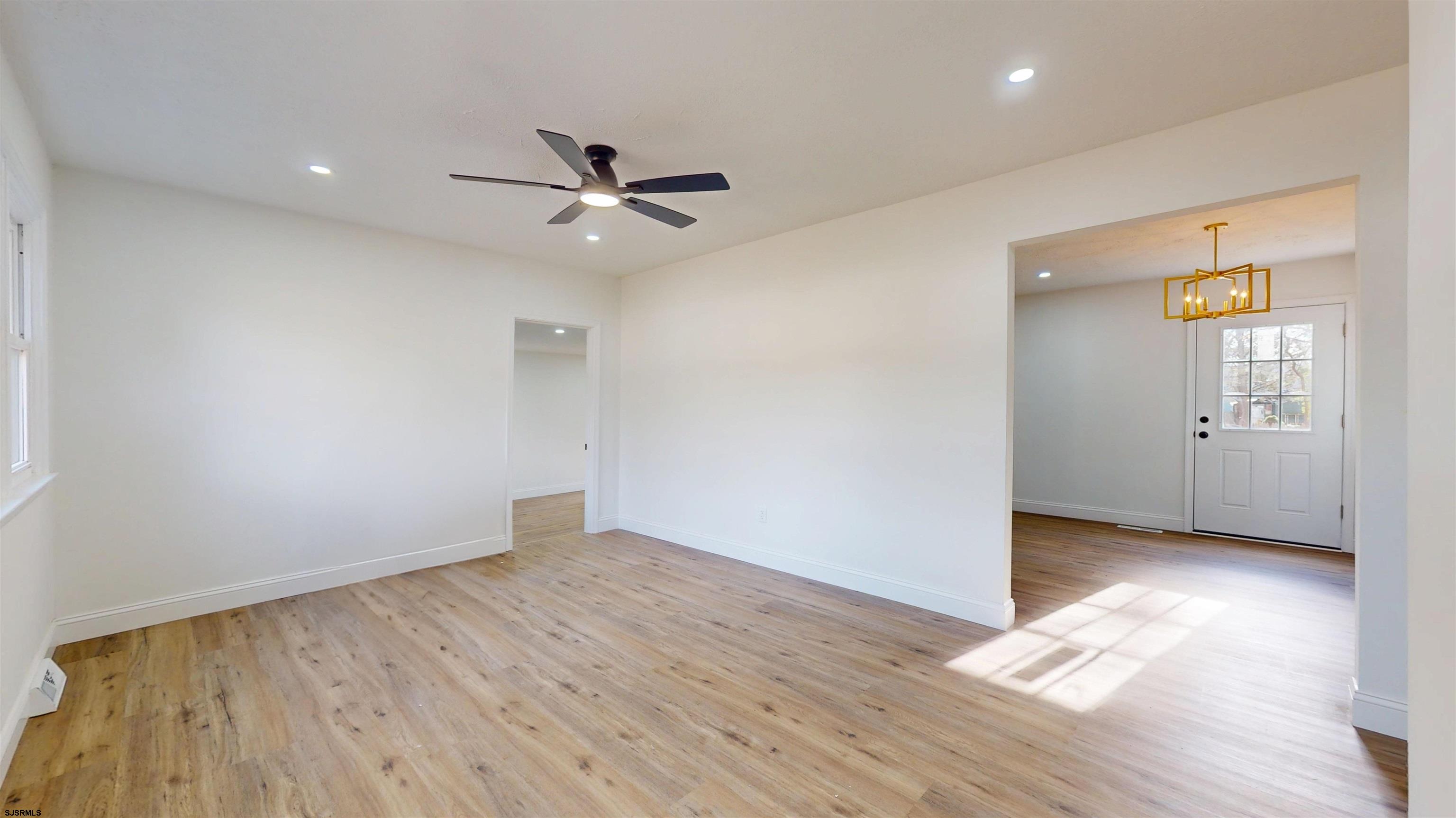 105 Lucille Dr Dr - Picture 