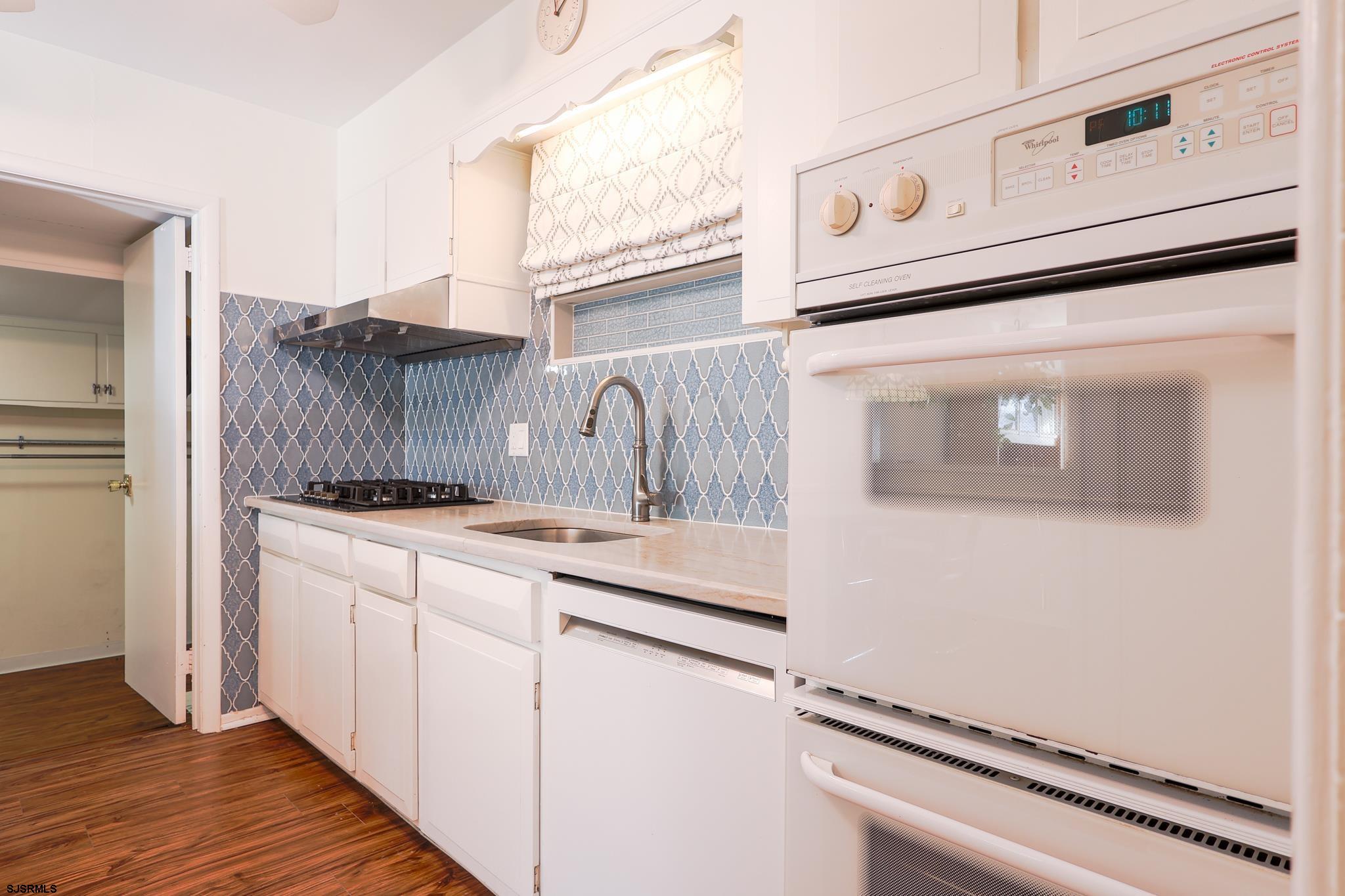 602800 | Photo 29