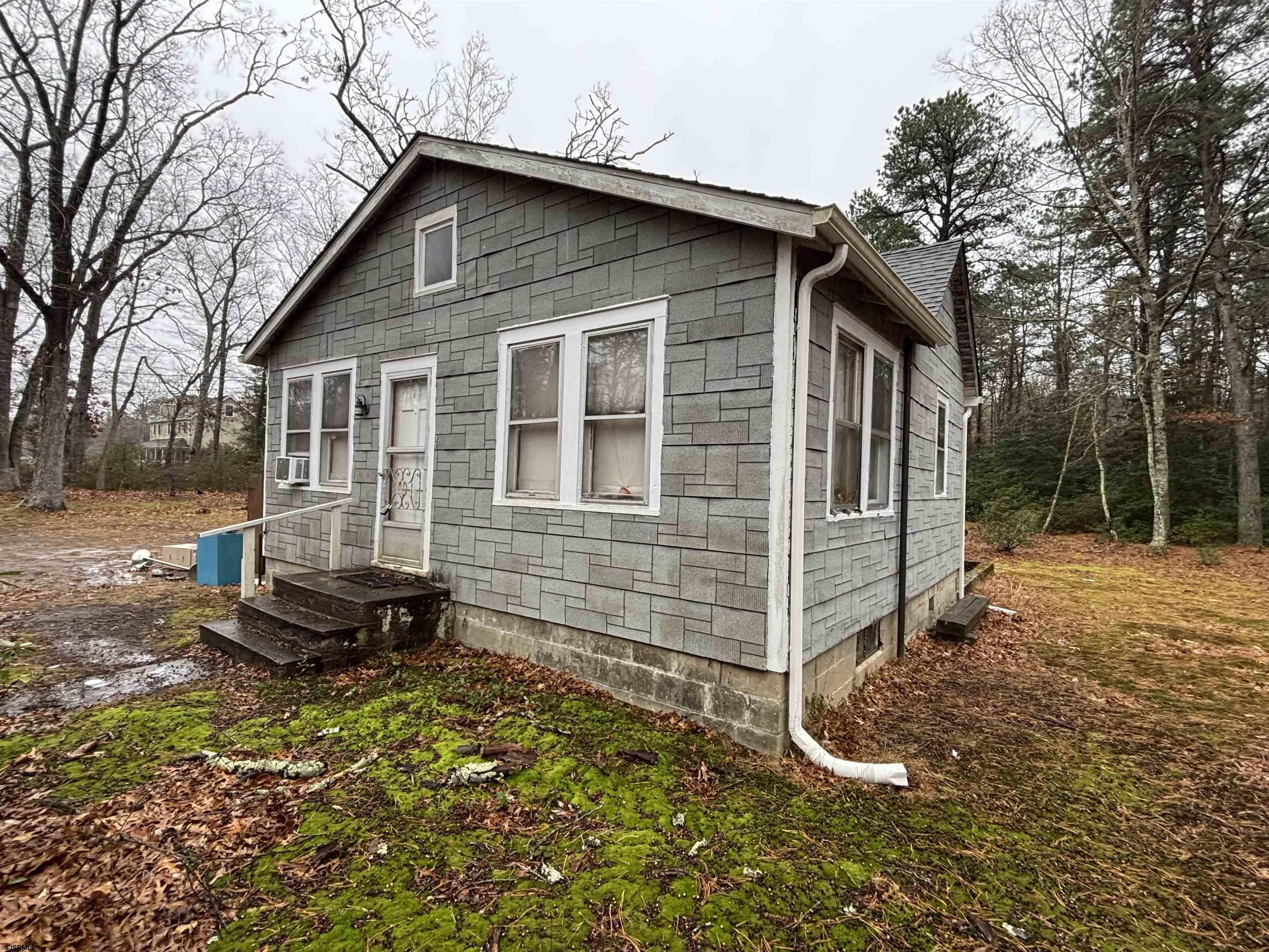 1684 Route 542 - Egg Harbor City