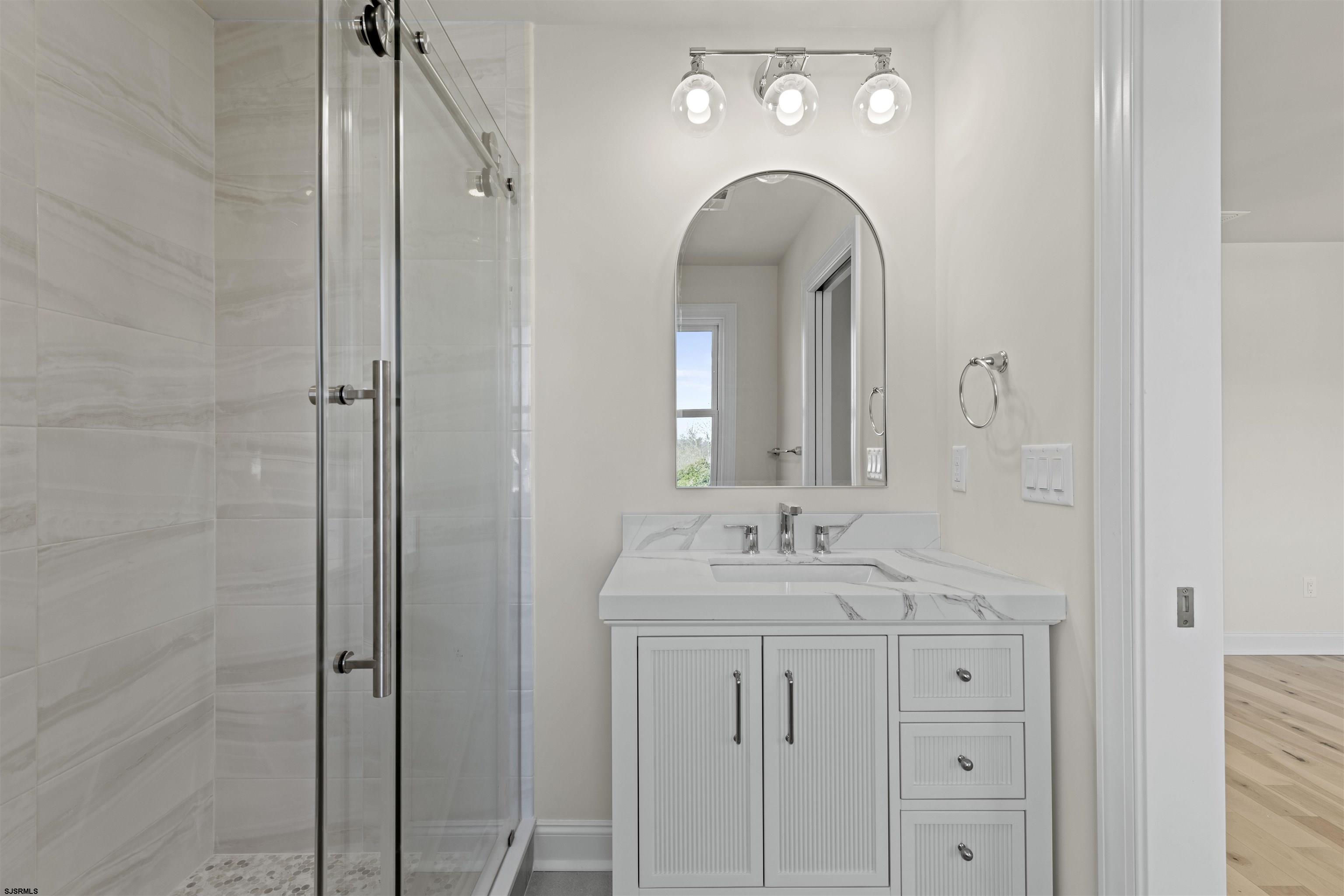 101 Sunset Blvd Blvd