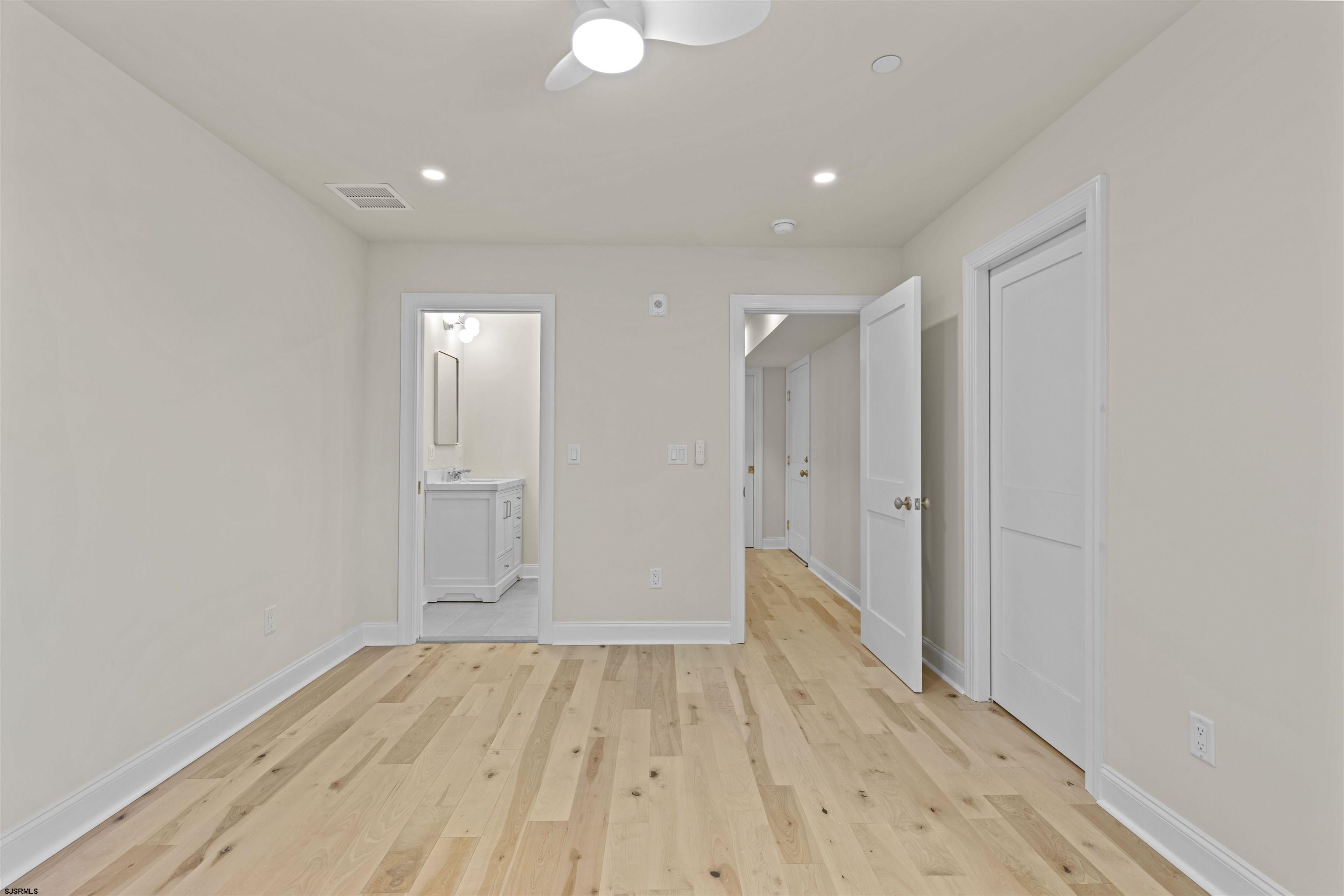 101 Sunset Blvd Blvd