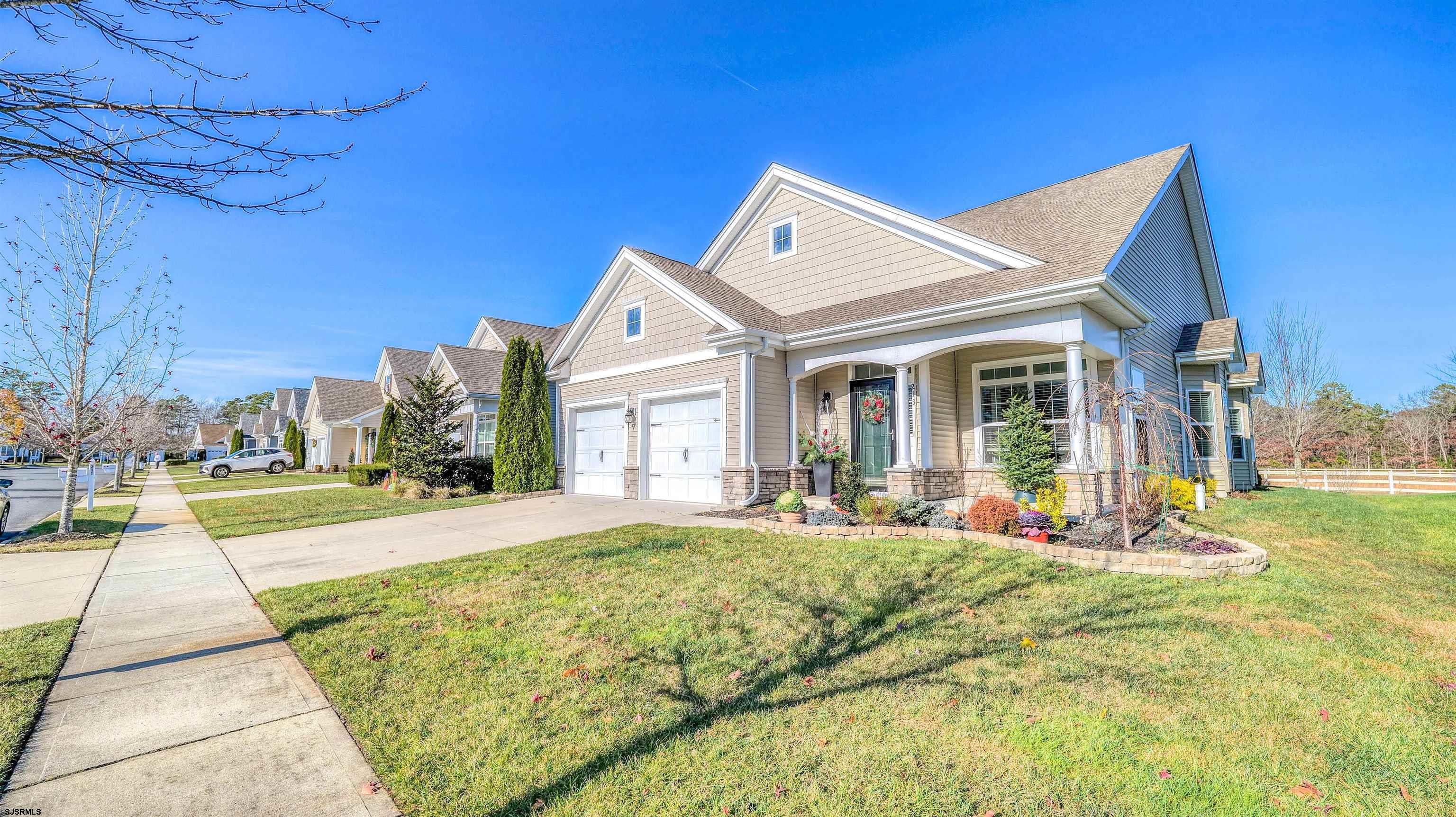 213 Ivy Rd - Picture 