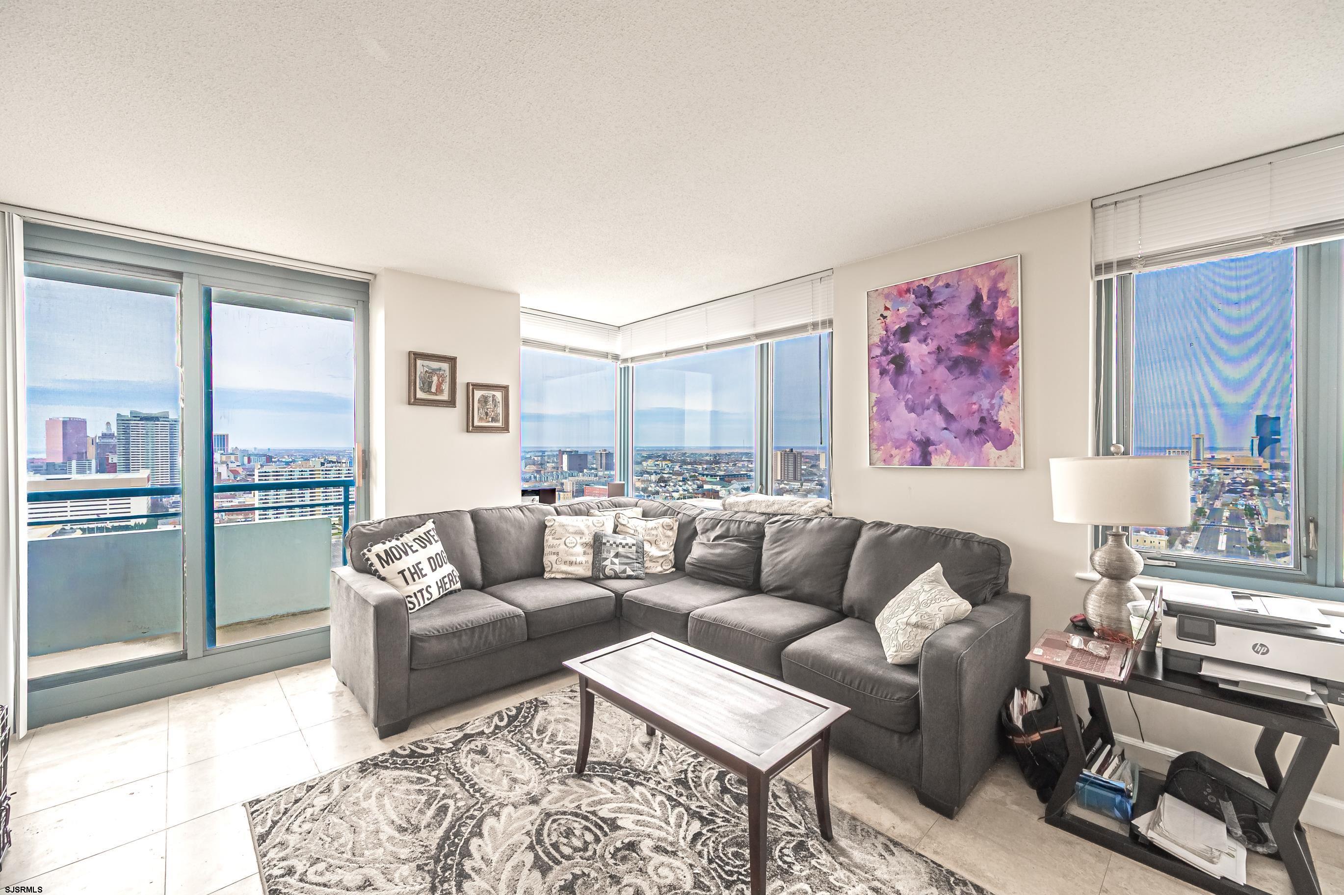 526 Pacific Avenue - Picture 3