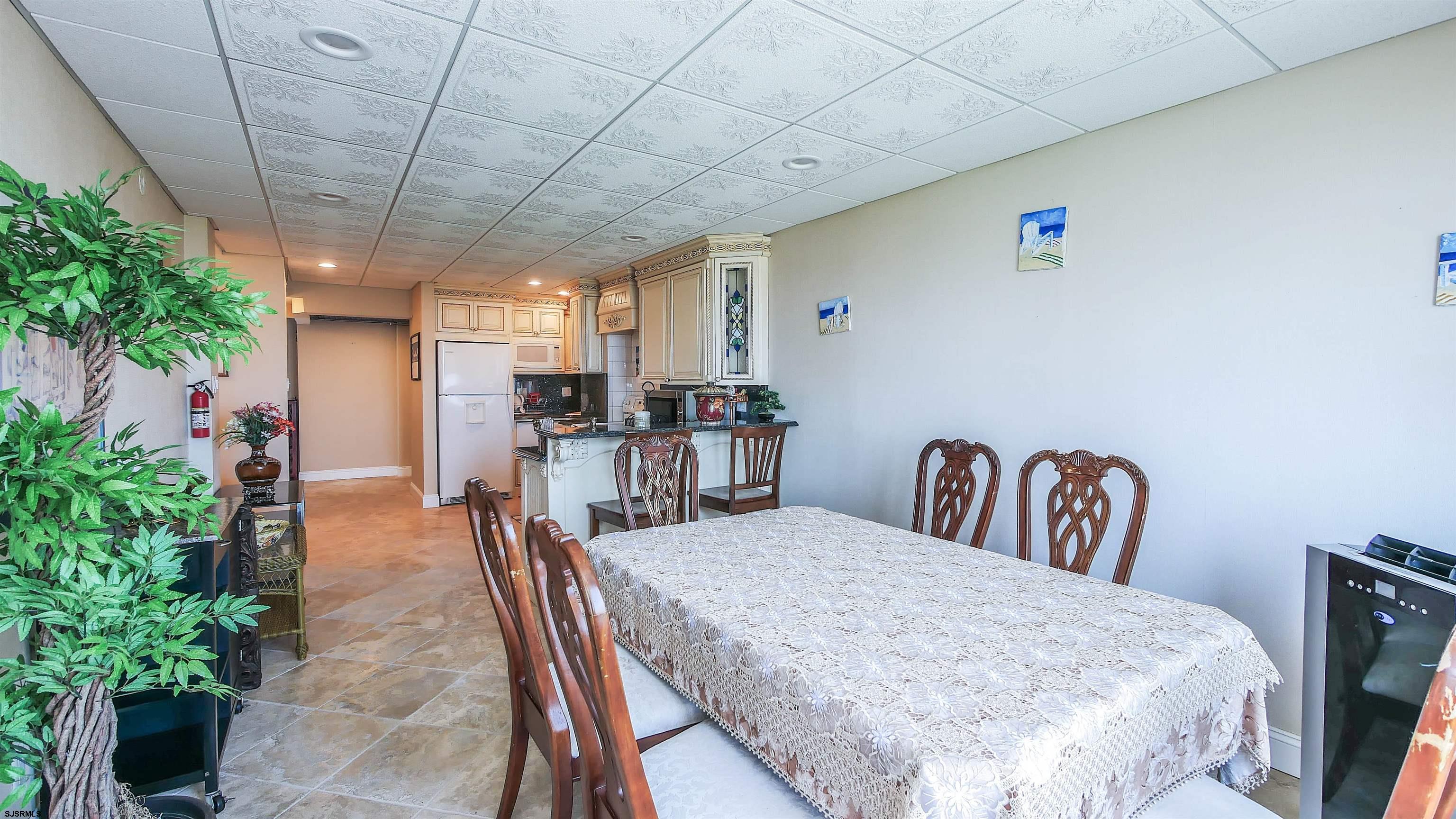 101 S Raleigh Avenue