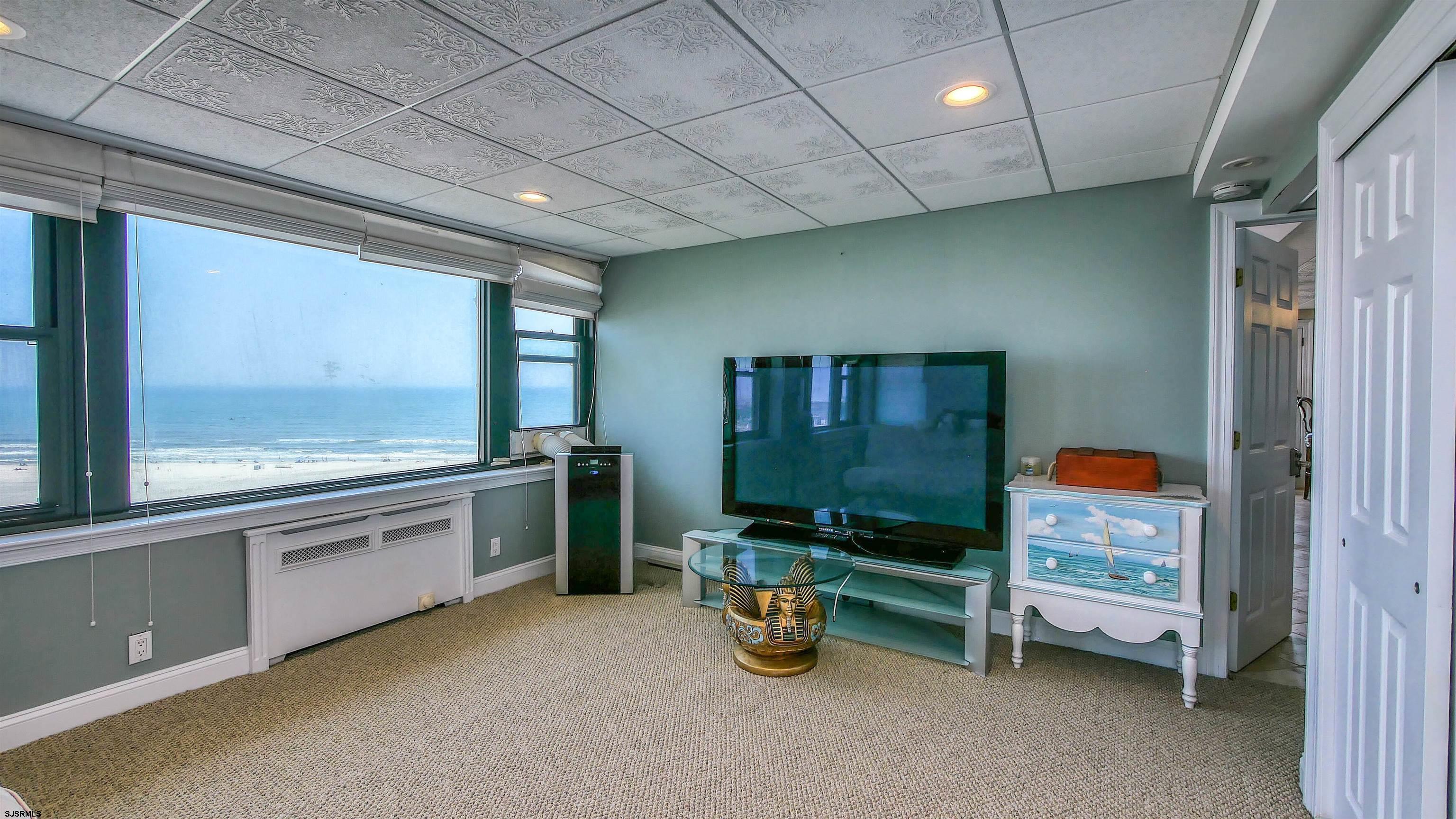 101 S Raleigh Avenue