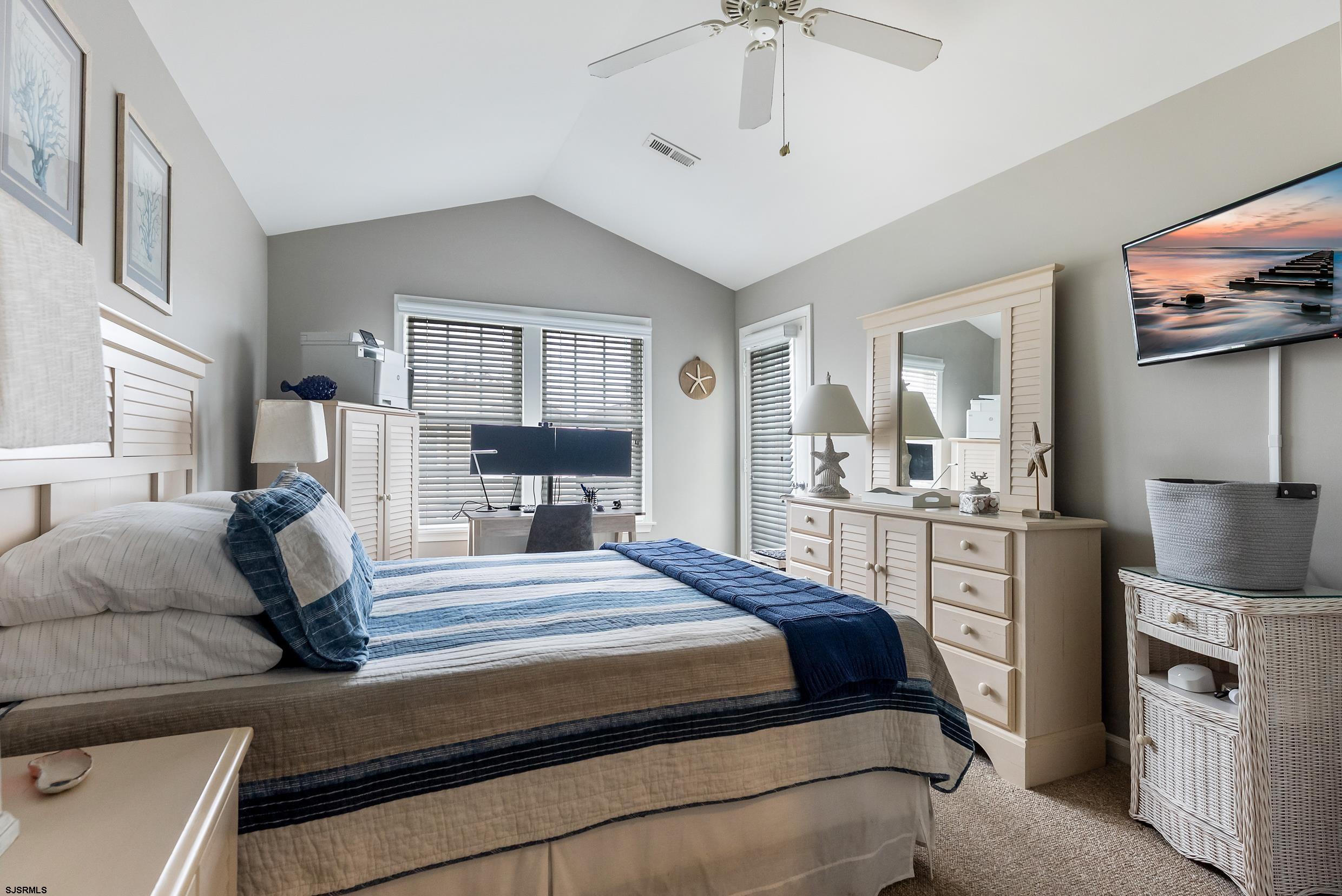 3030 Asbury Avenue - Picture 13