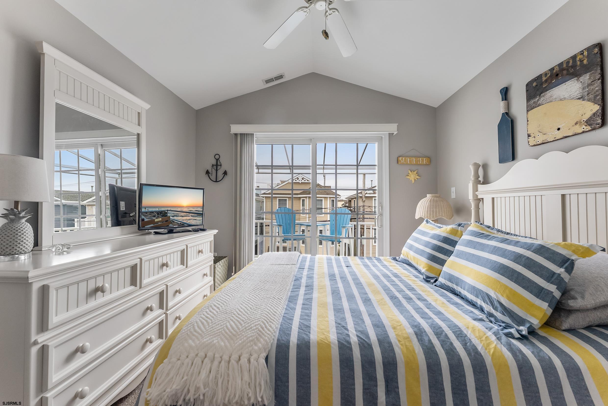 3030 Asbury Avenue - Picture 15