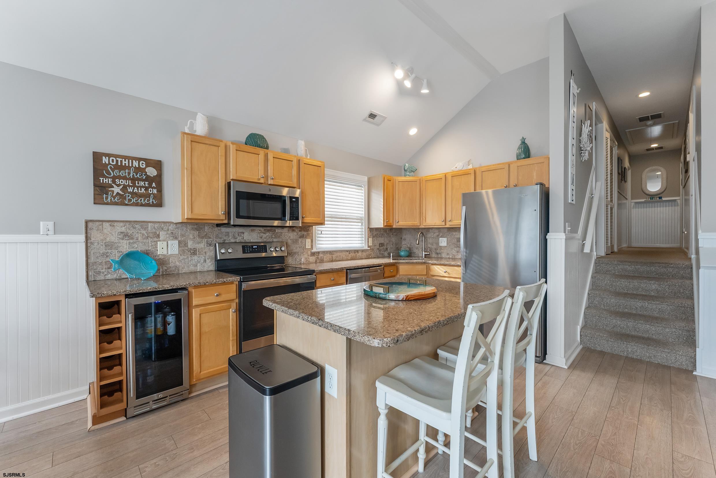 3030 Asbury Avenue - Picture 10