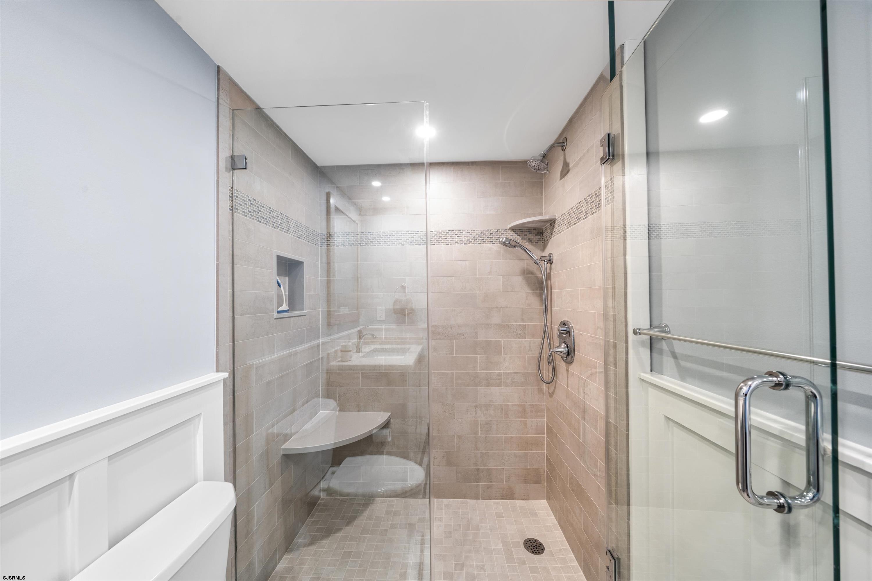 322 Boardwalk - Picture 15