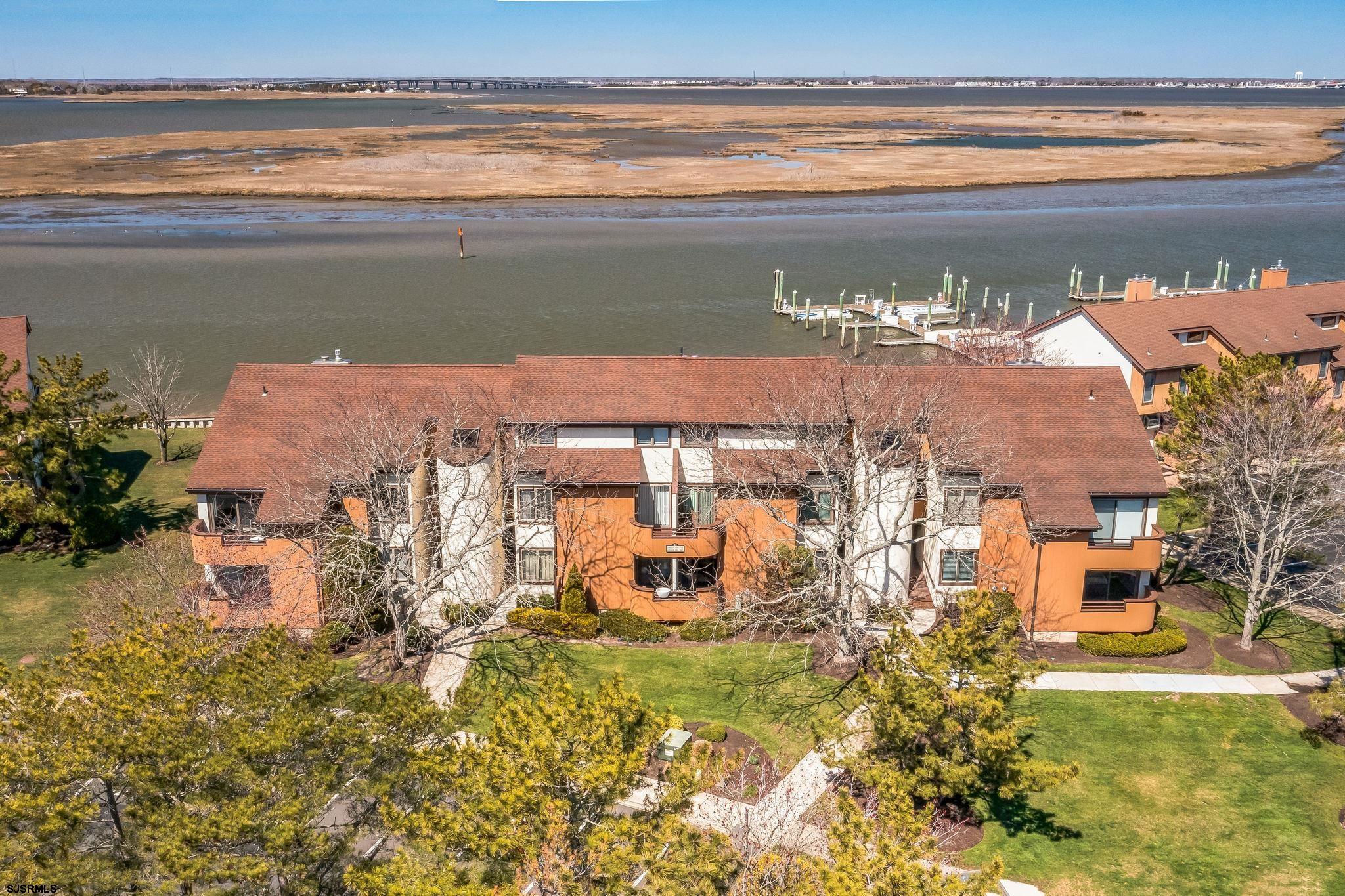  100 Reef Dr - Ocean City