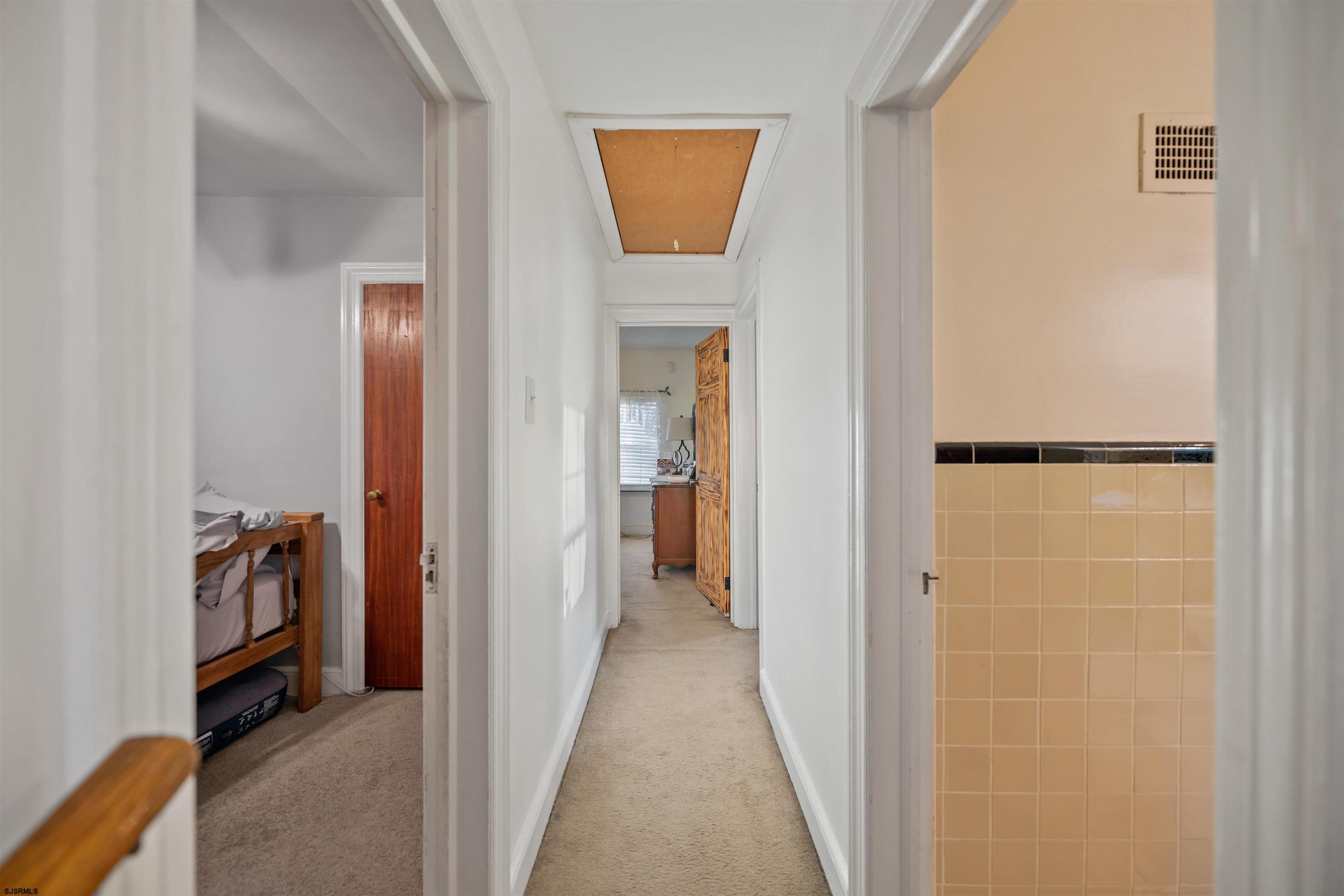 38 Deshibe Ter Avenue