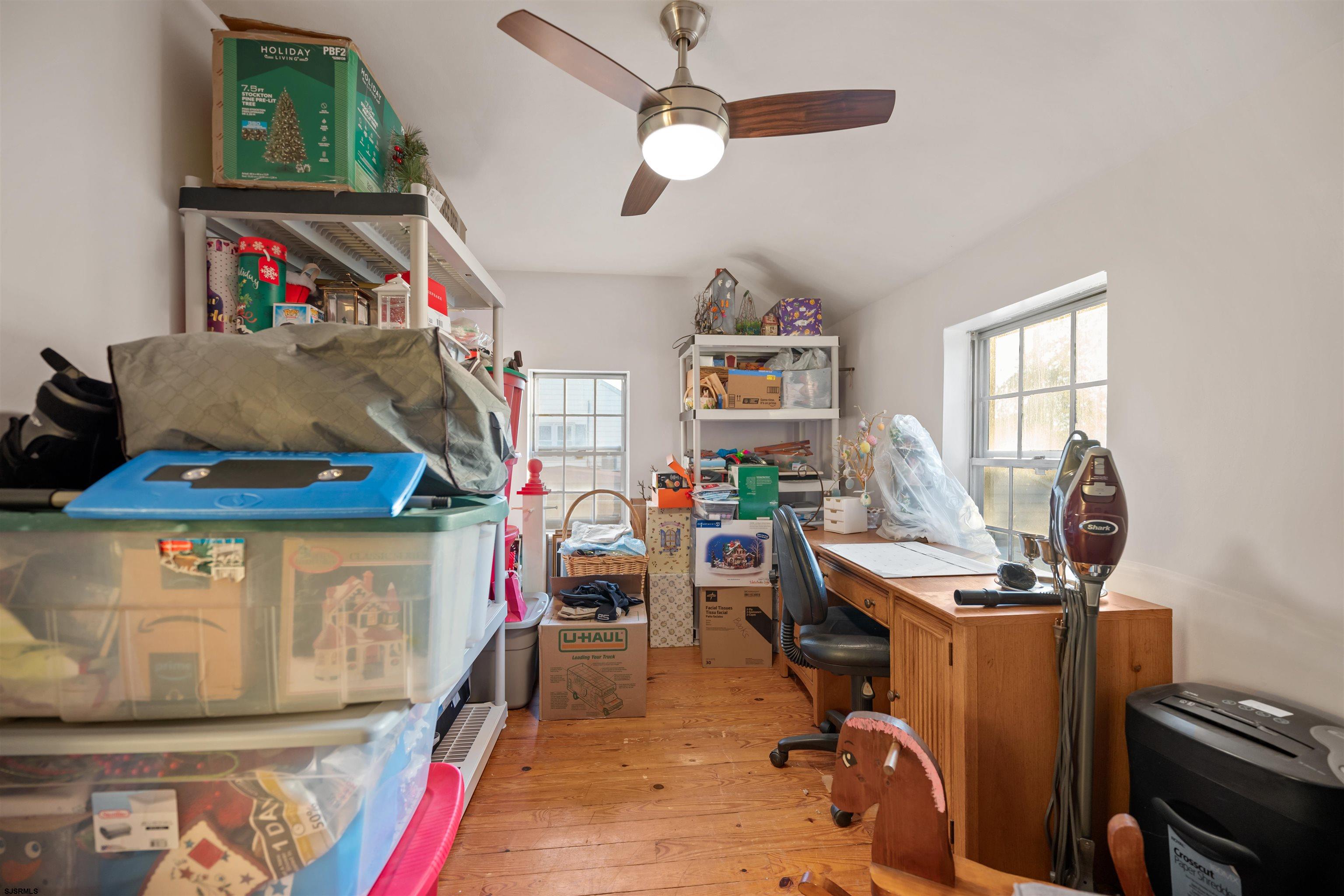 38 Deshibe Ter Avenue