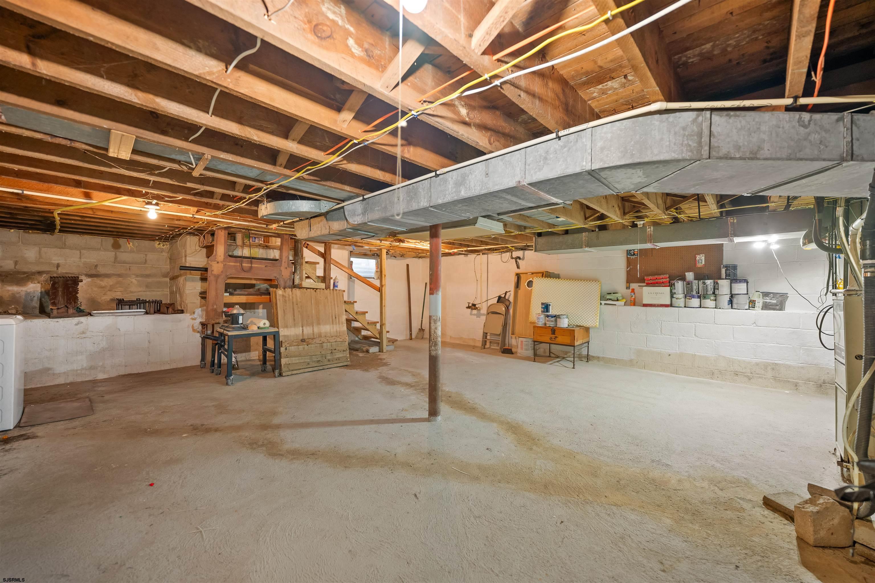 38 Deshibe Ter Avenue