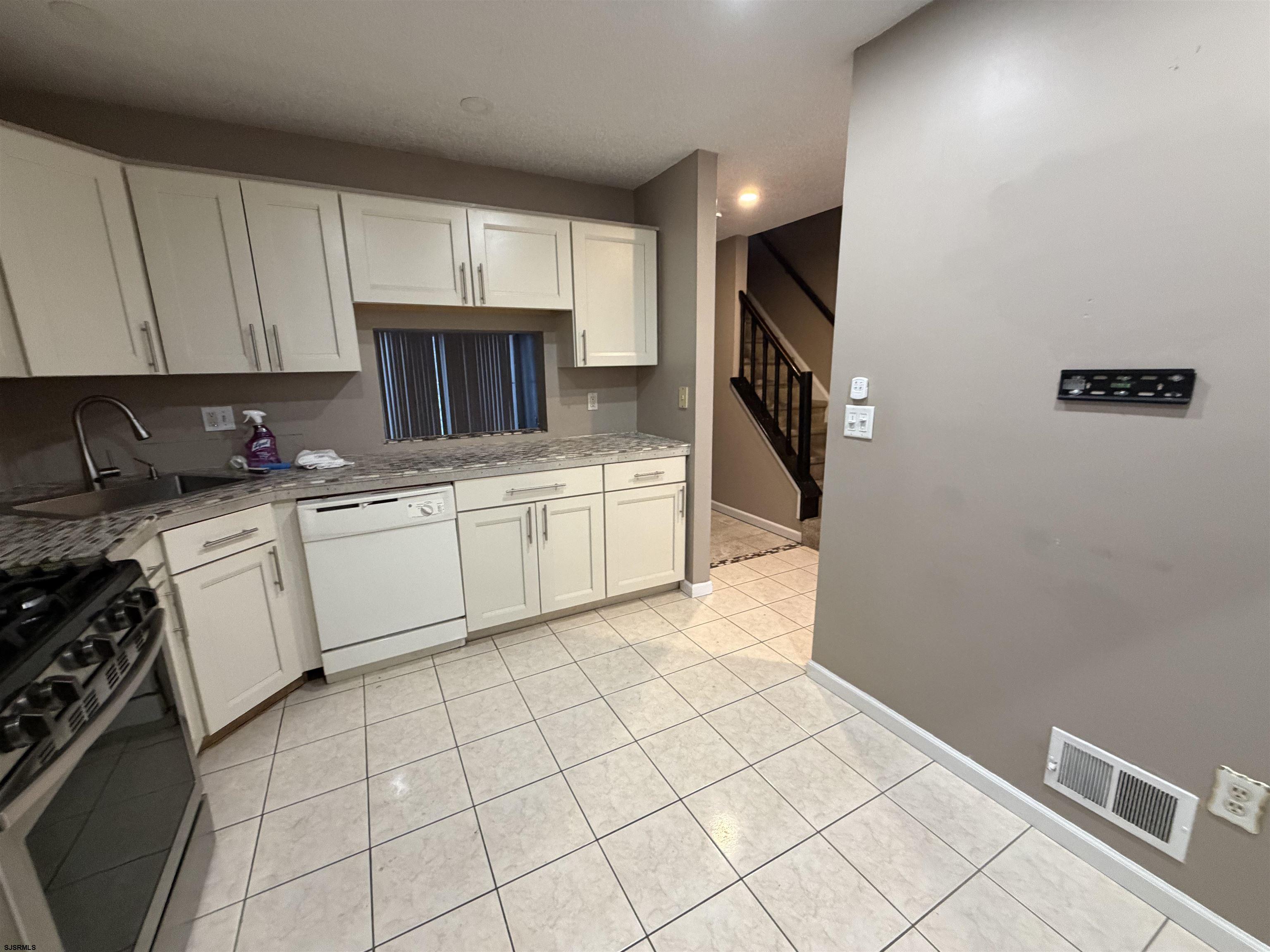 161 Patriots - Picture 2