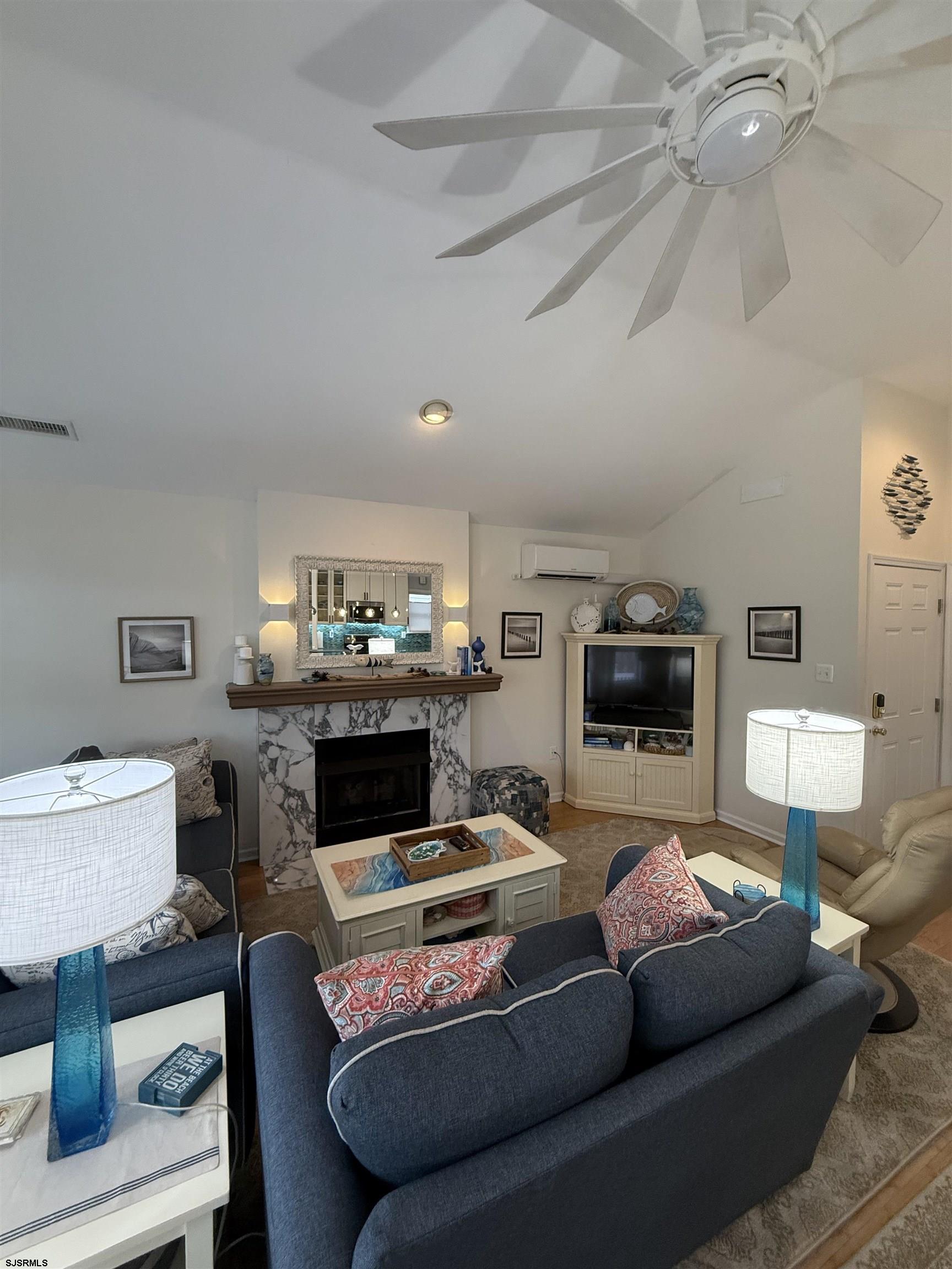 3038 West Avenue - Picture 9