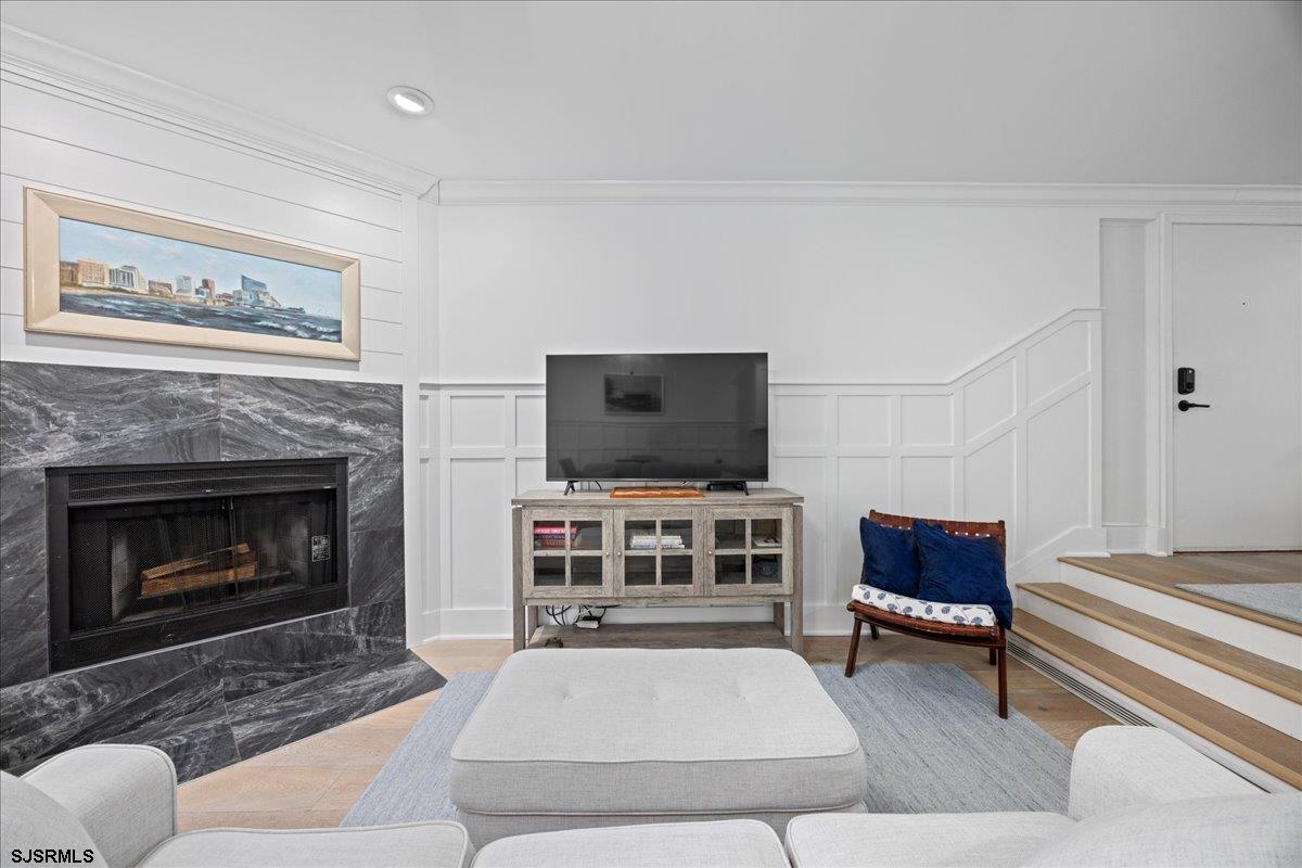 7701 Atlantic Avenue - Picture 