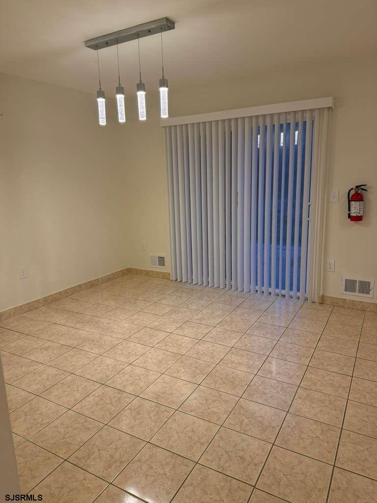 2908 Falcon Ct Ct - Picture 3