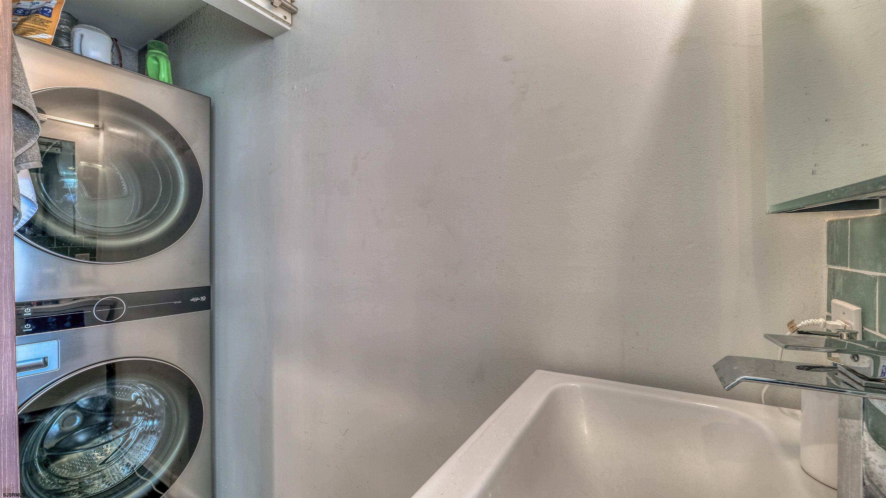 7811 Atlantic Avenue