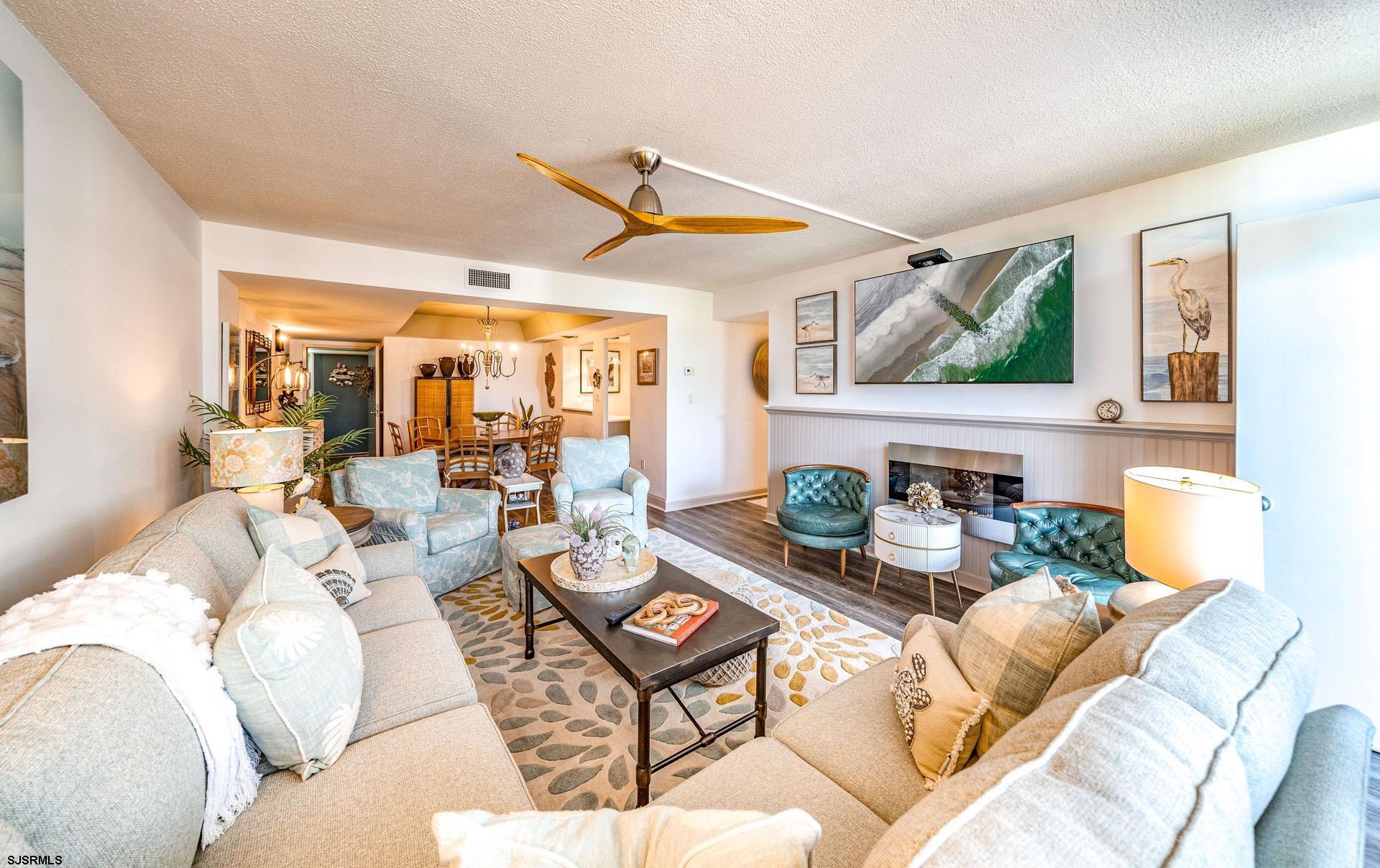 500 Bay Avenue - Picture 11