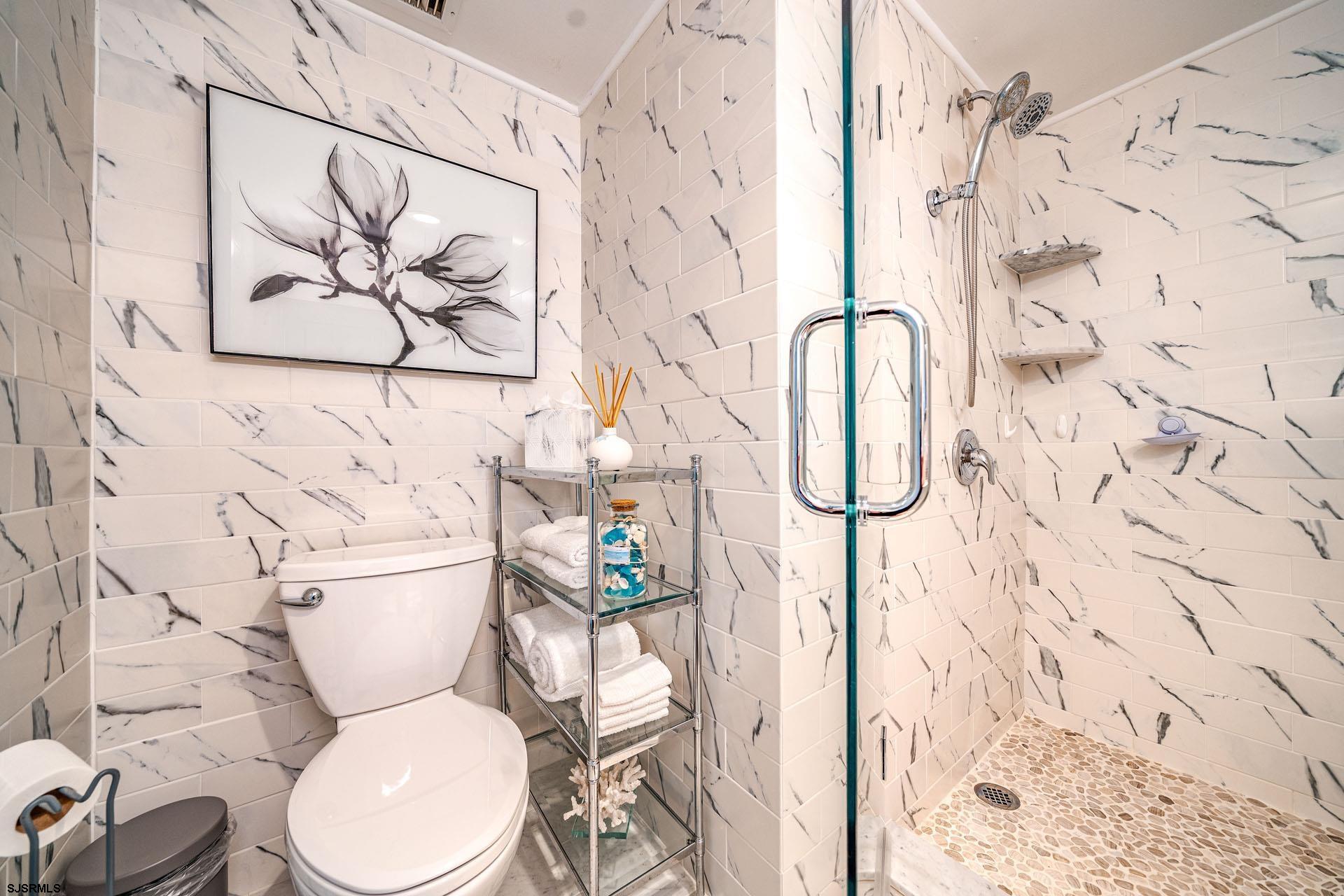 500 Bay Avenue - Picture 23