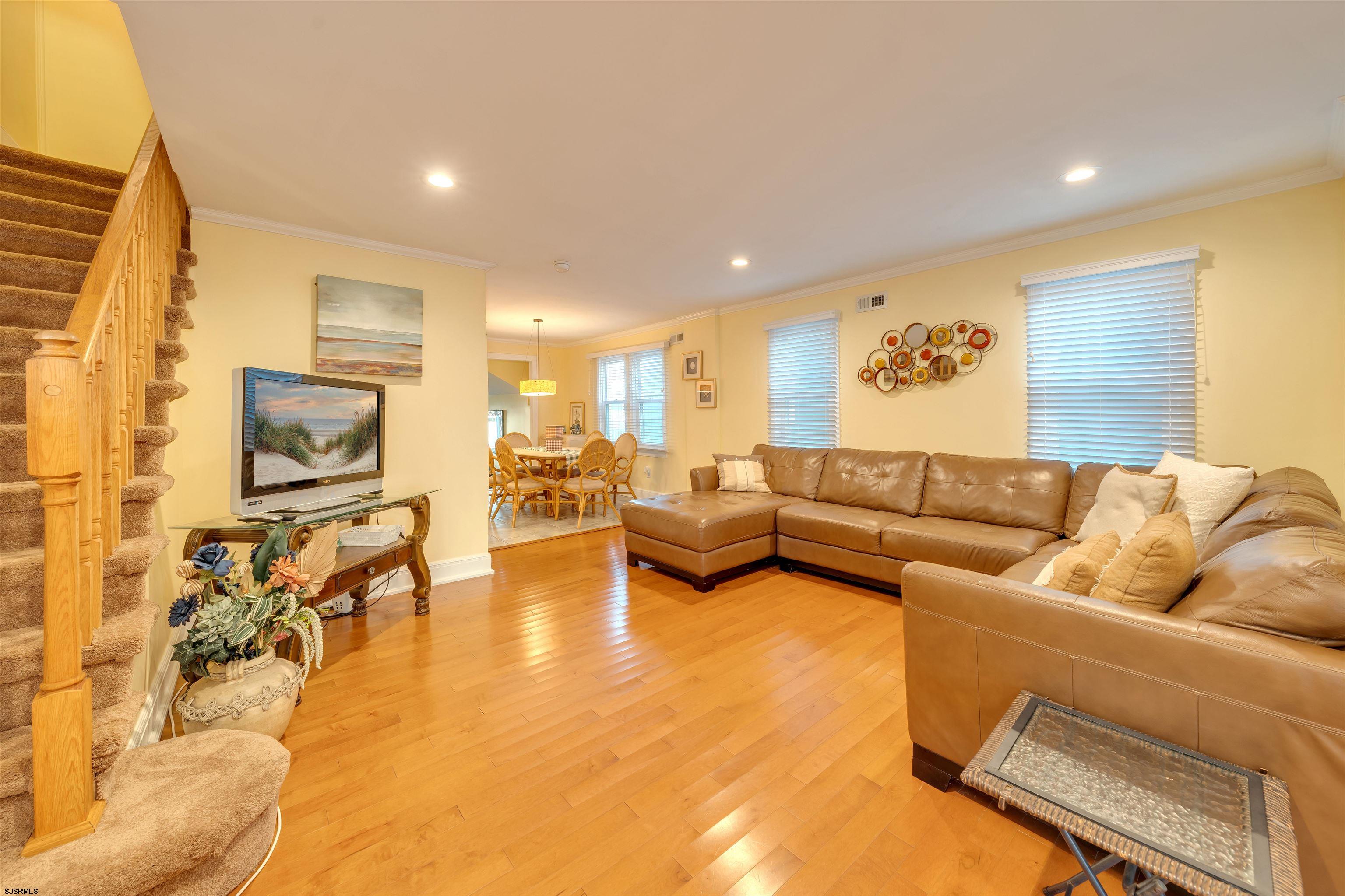 229 N Fredericksburg Avenue - Picture 