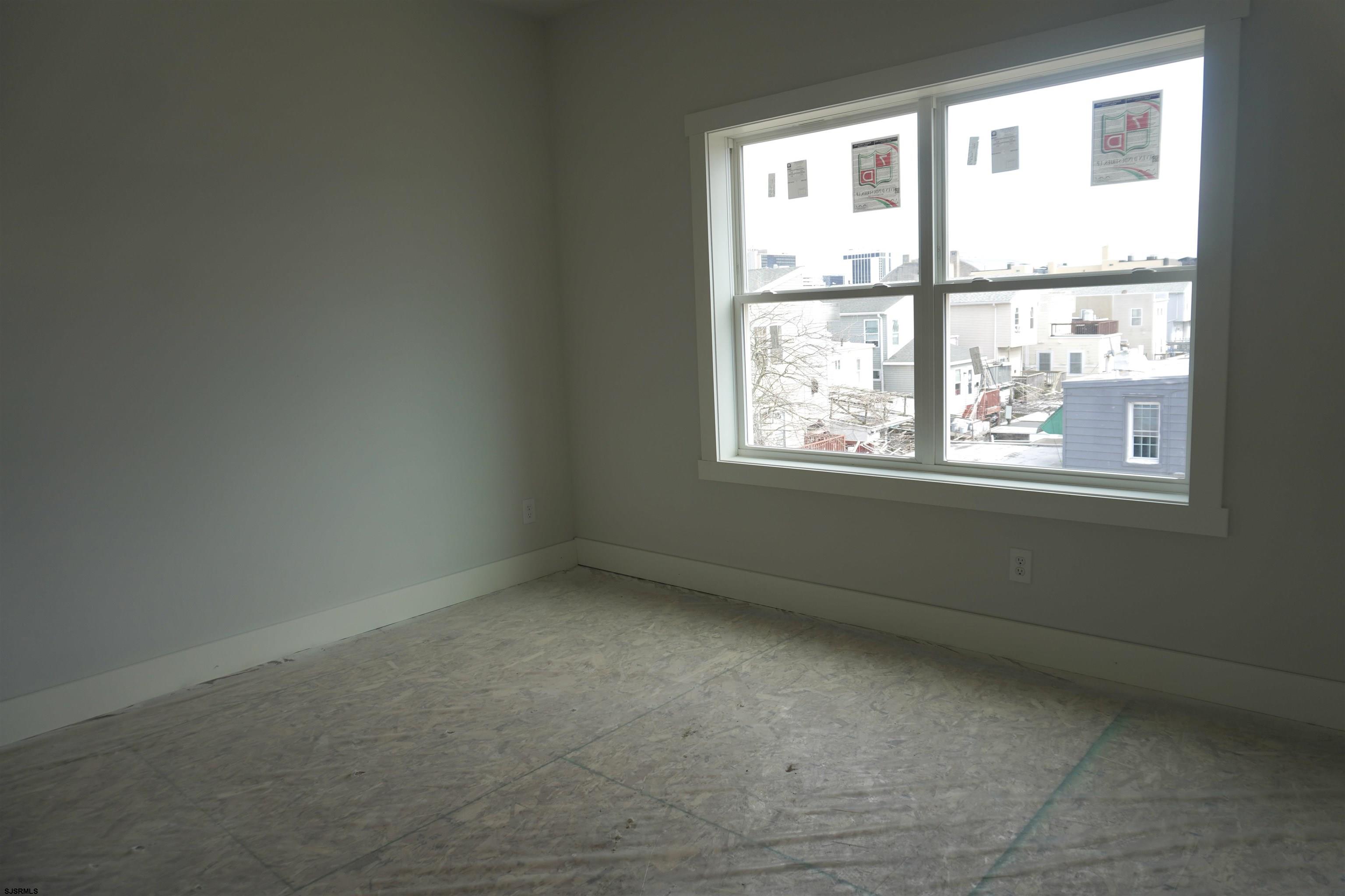 239 N Arizona Avenue #3