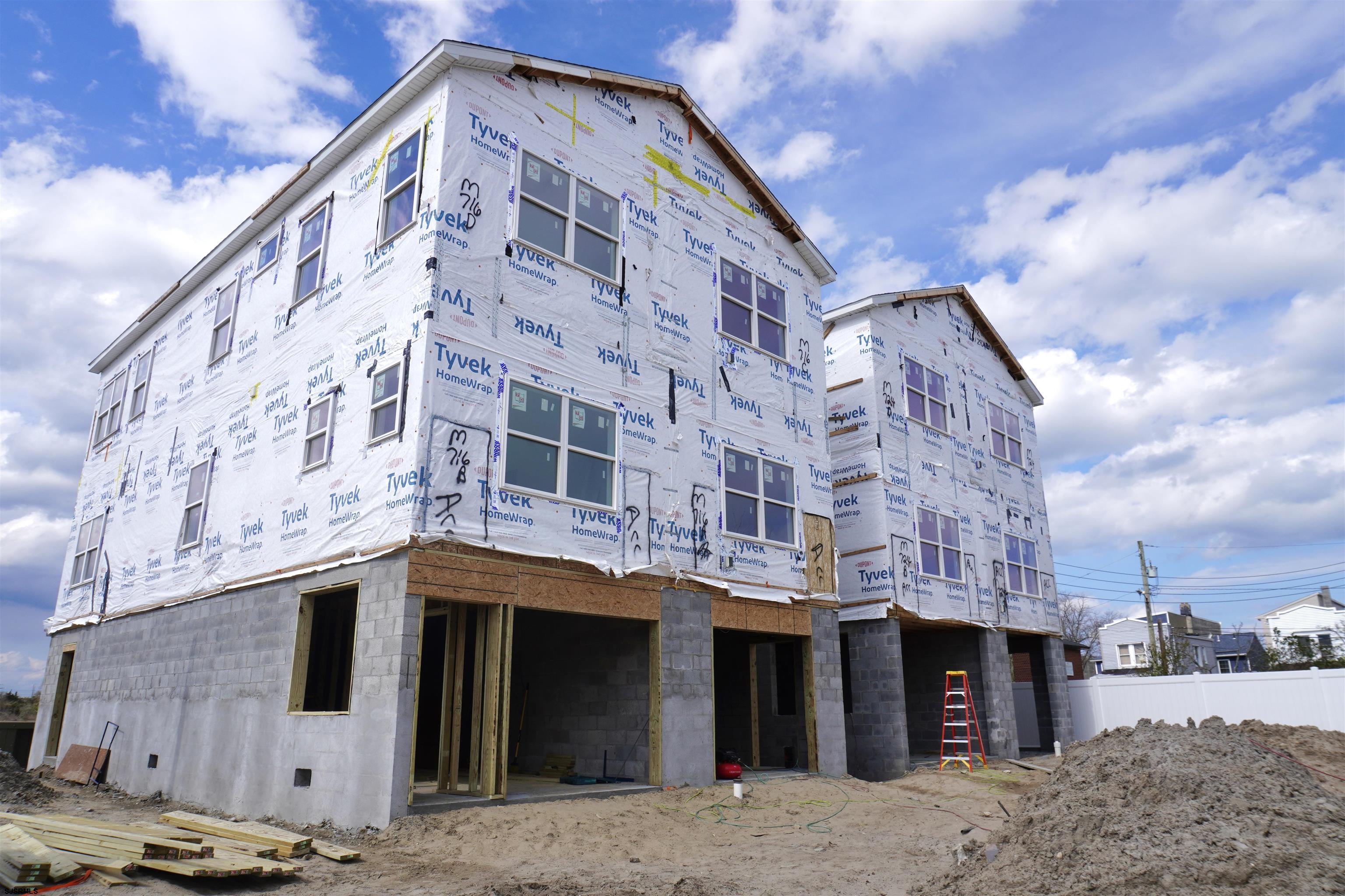 239 N Arizona Avenue #4 - Picture 1