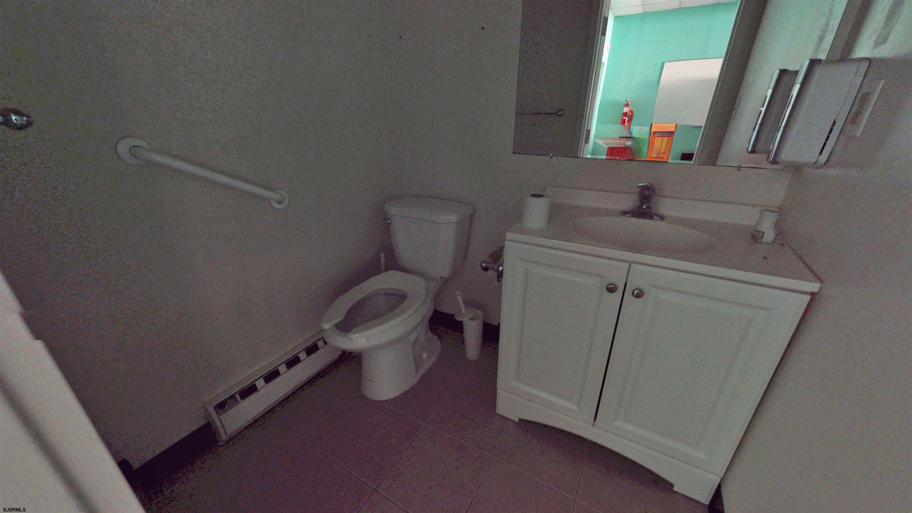 603710 | Photo 41