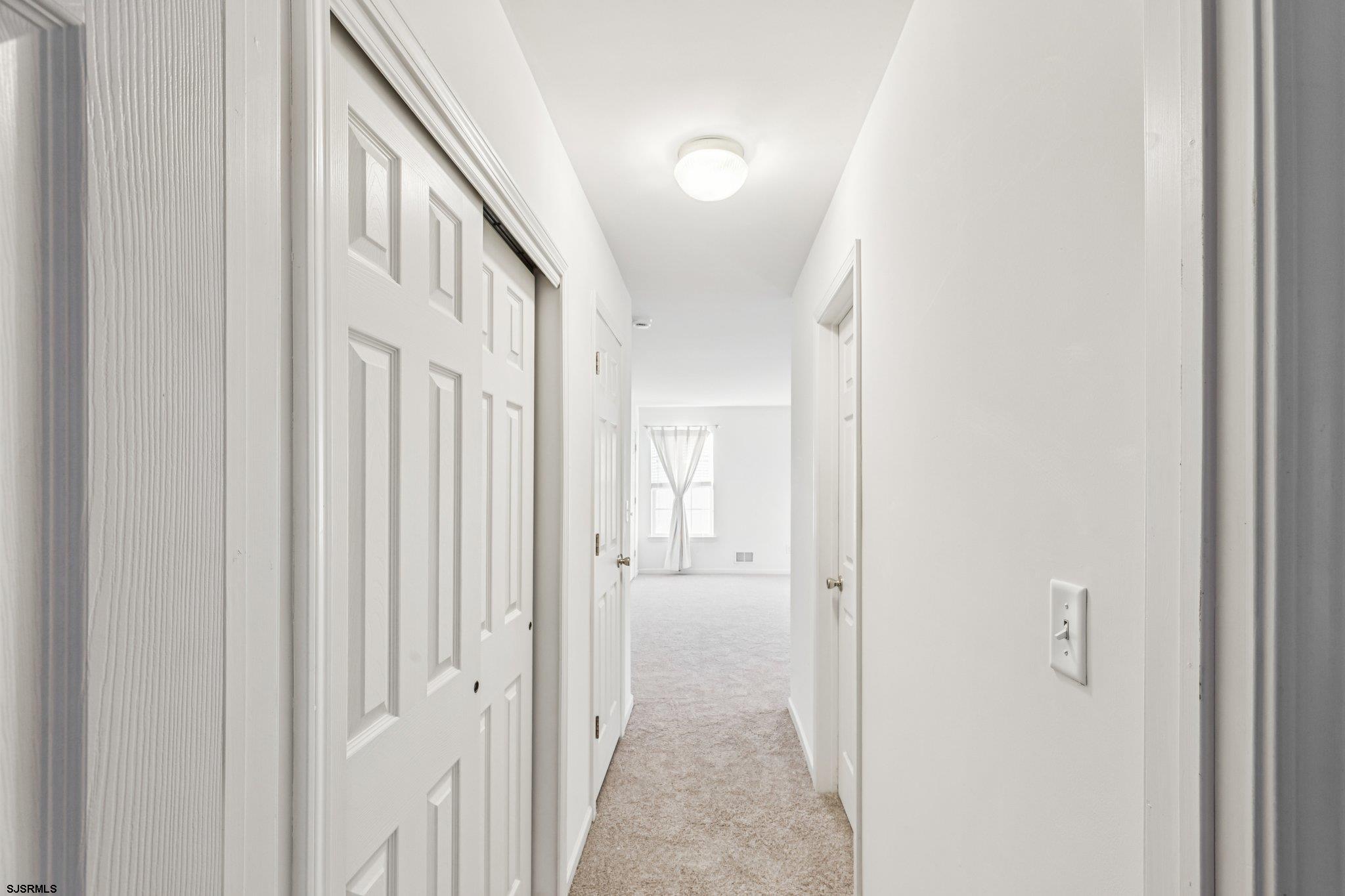 205 Beacon Hill Dr Dr