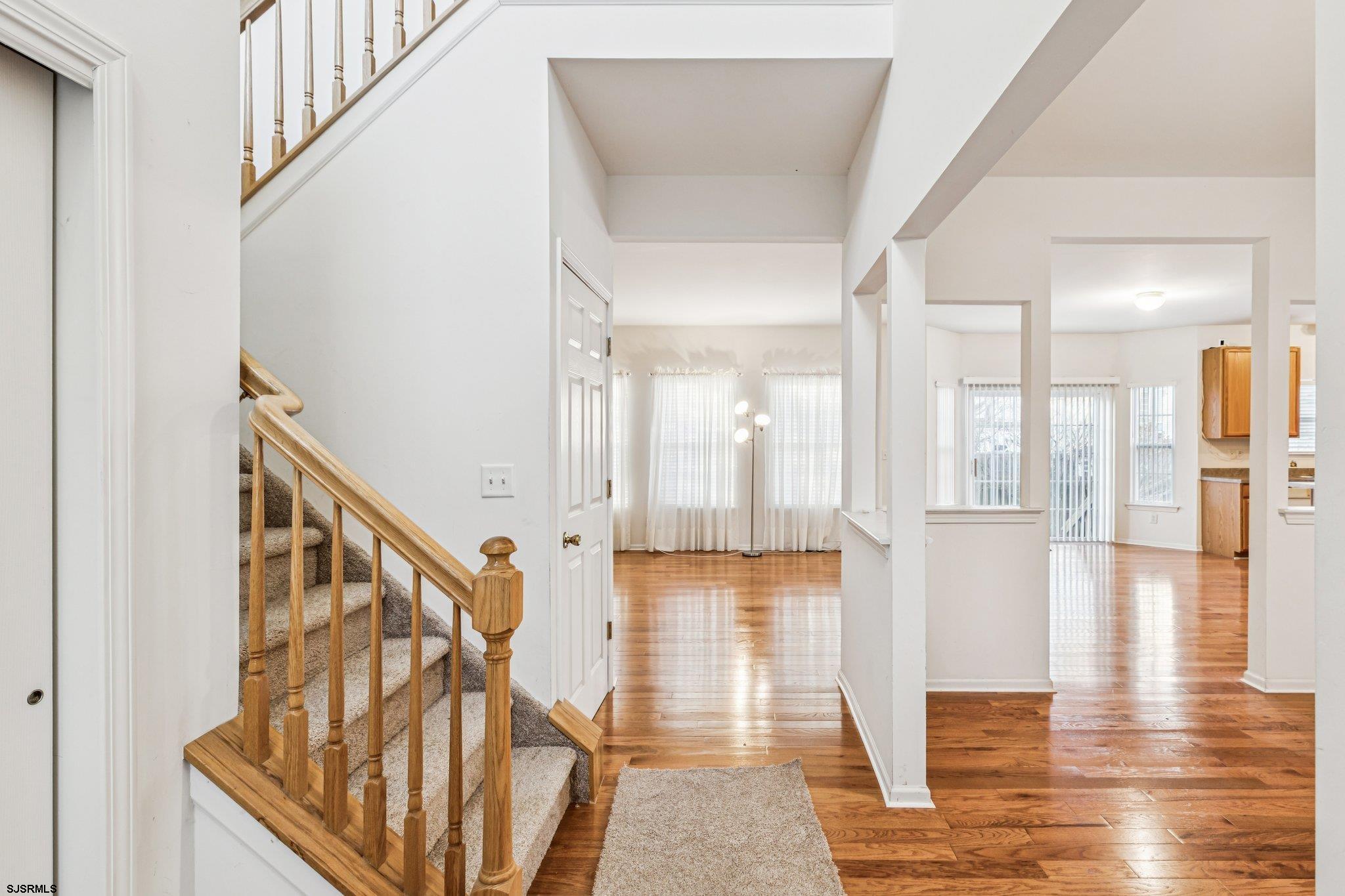 205 Beacon Hill Dr Dr