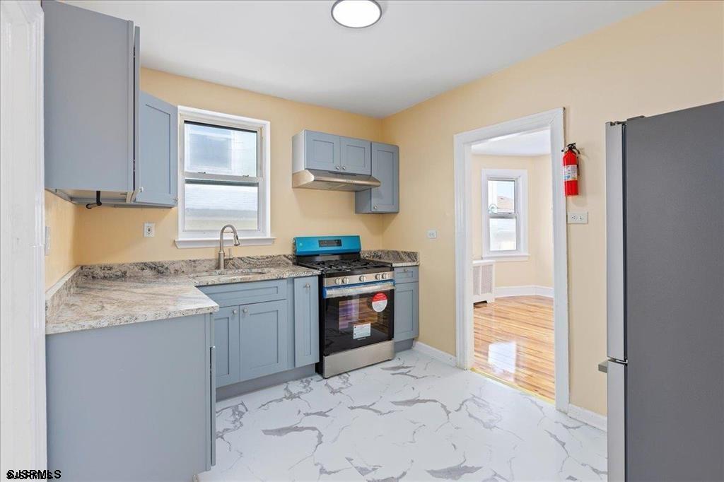 14 N Jackson Avenue - Picture 