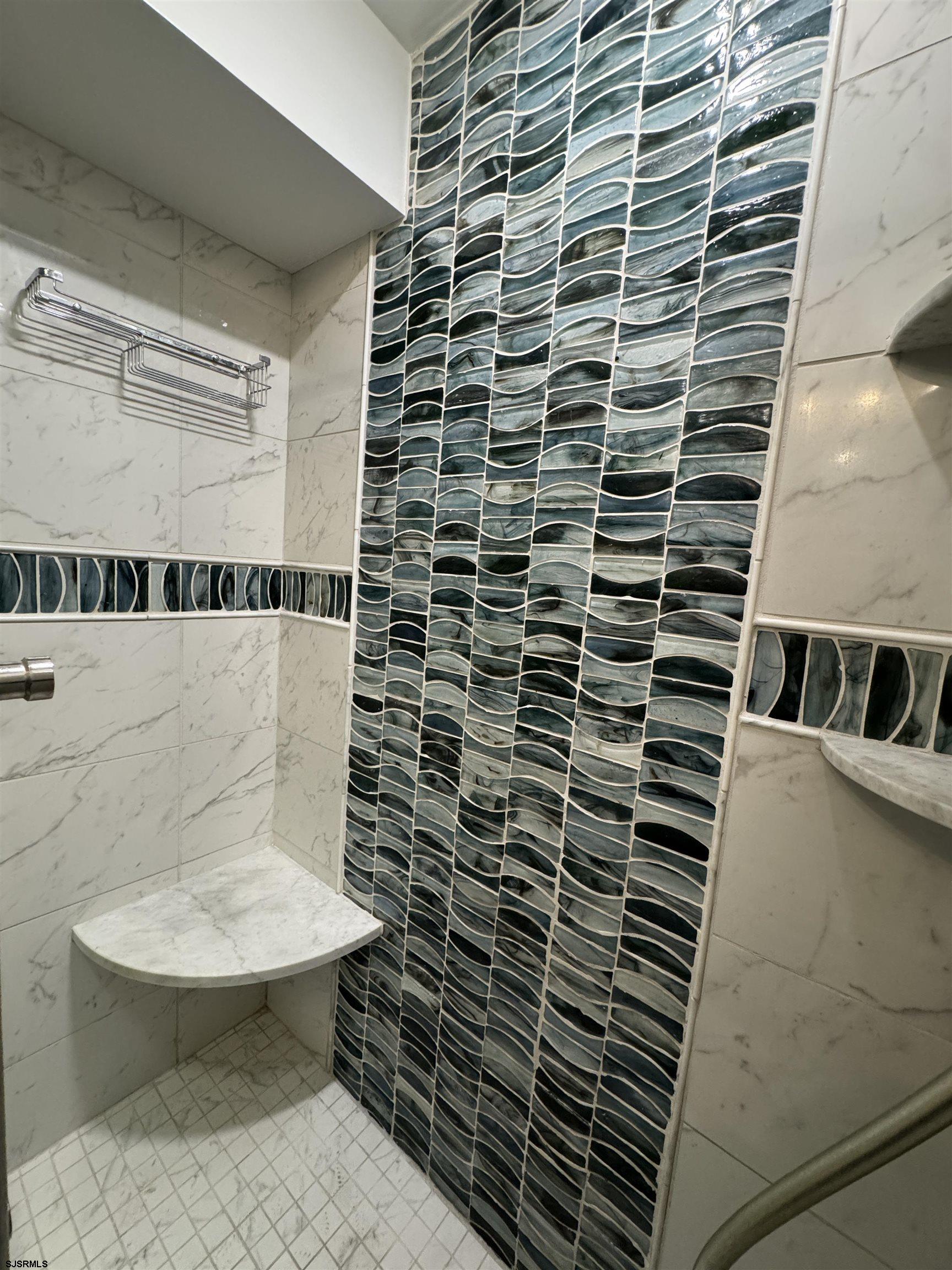 101 S Raleigh Avenue