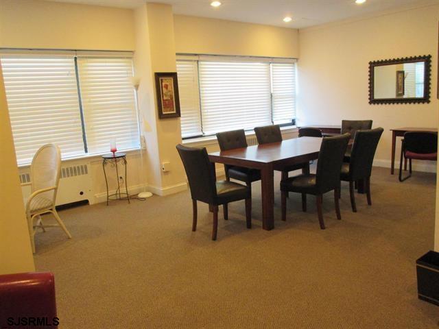 101 S Raleigh Avenue