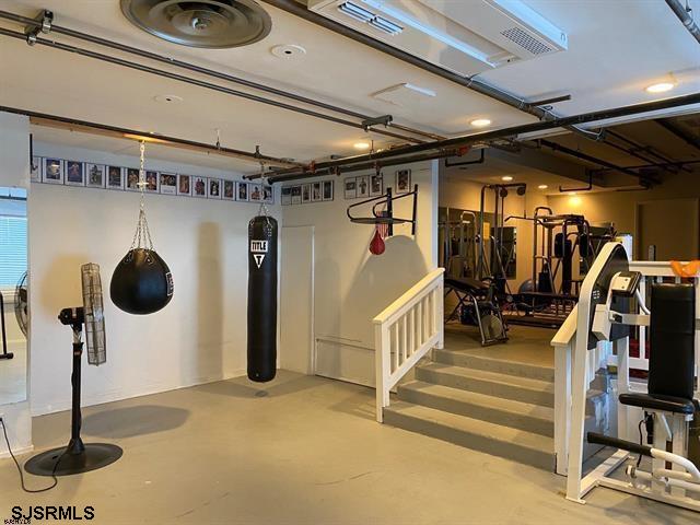 101 S Raleigh Avenue