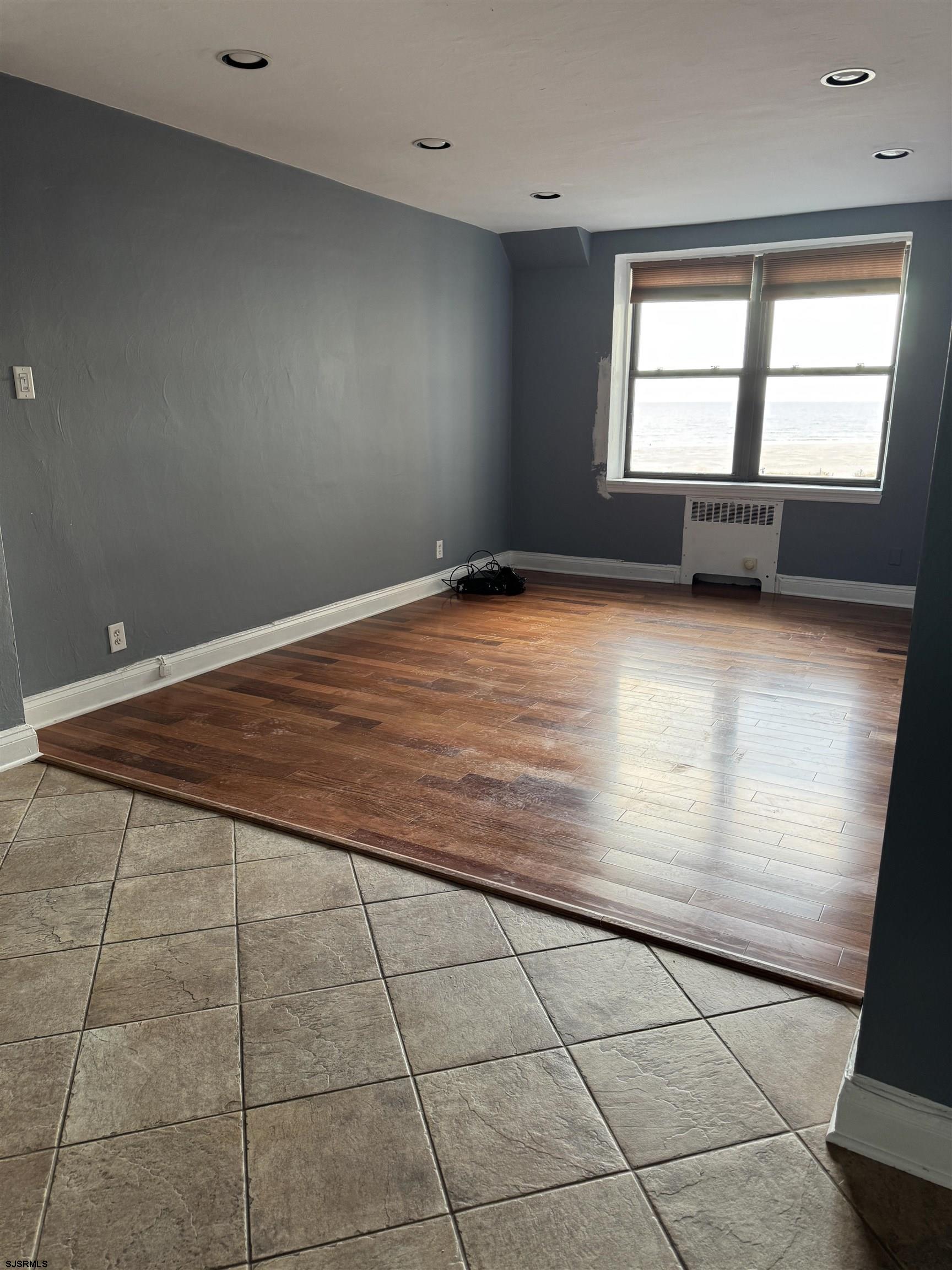 101 S Raleigh Avenue