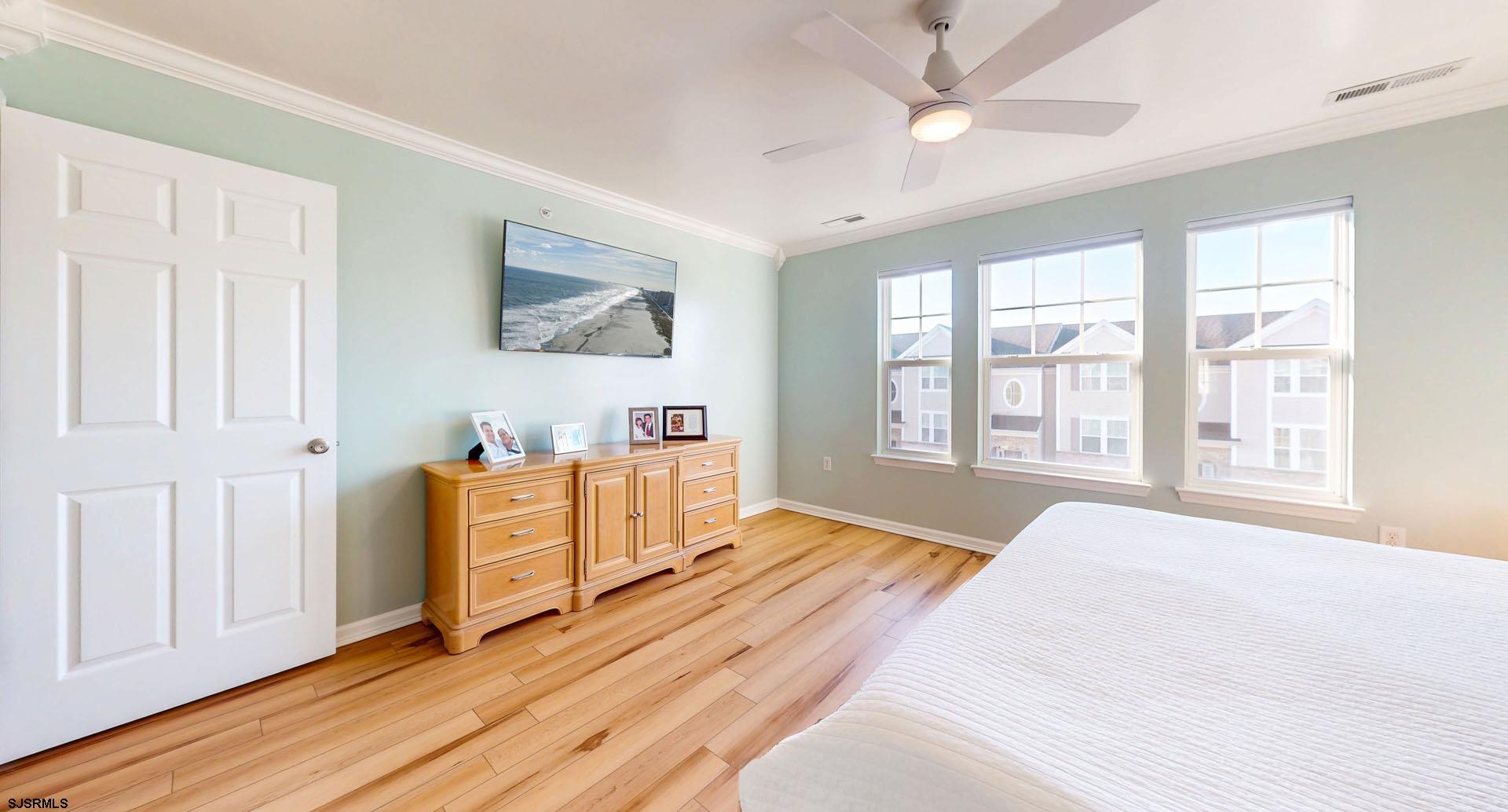 308 Sanderling Ln Ln