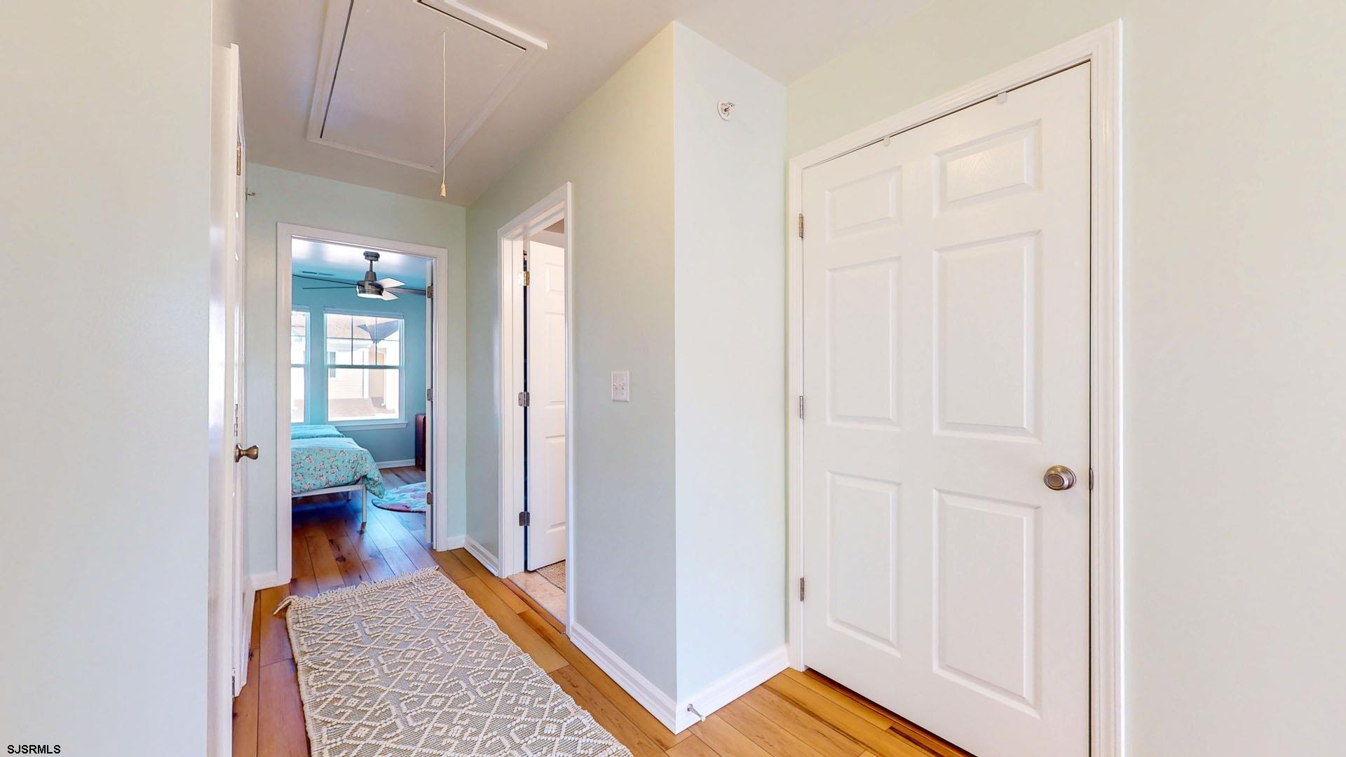 308 Sanderling Ln Ln