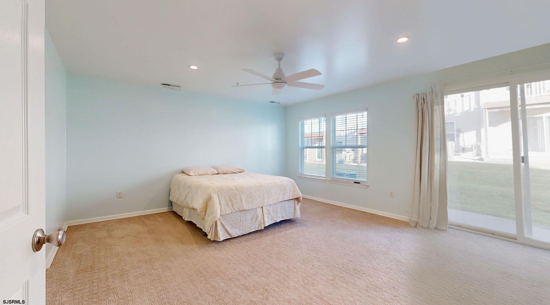 308 Sanderling Ln Ln