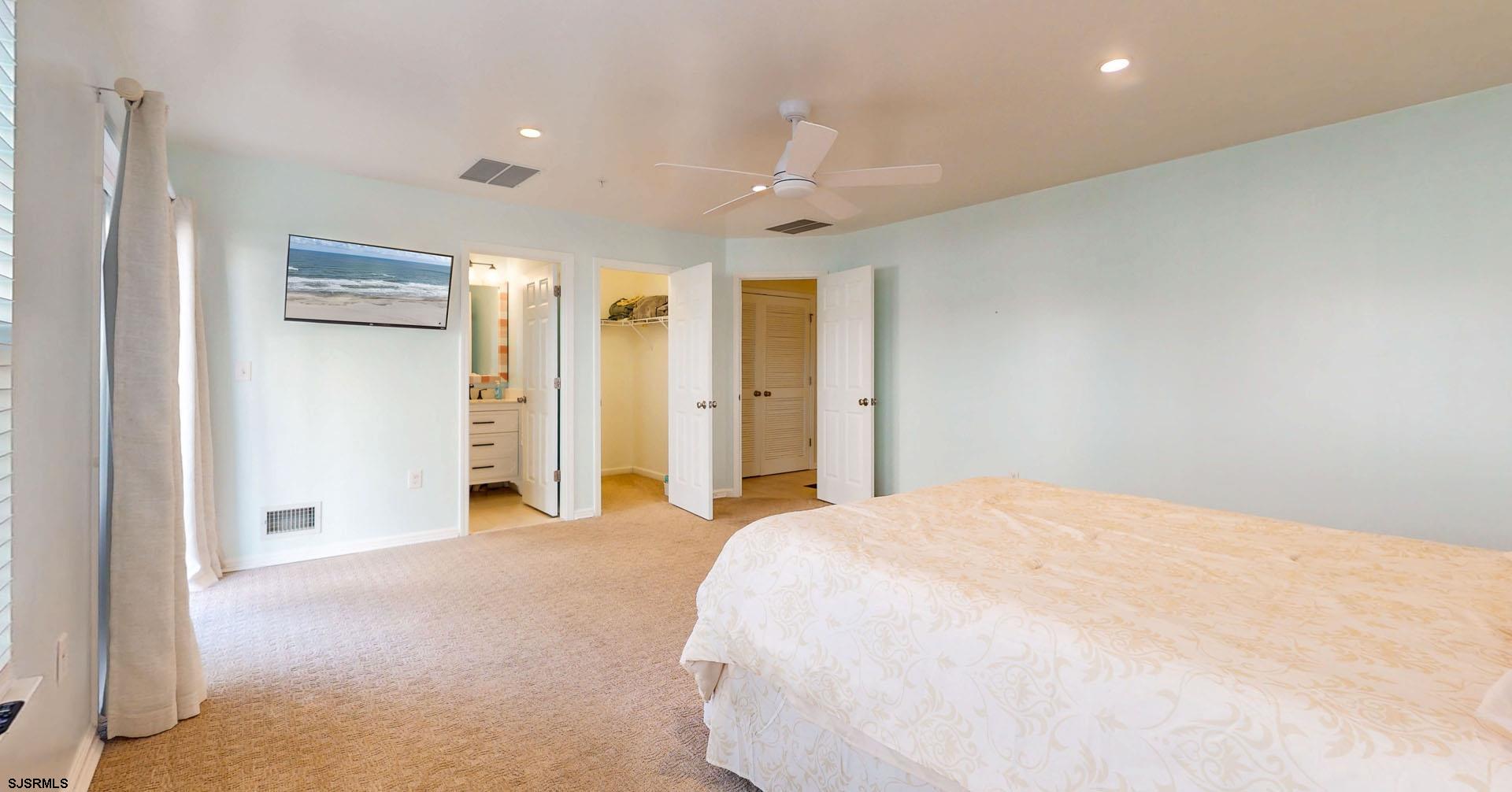 308 Sanderling Ln Ln