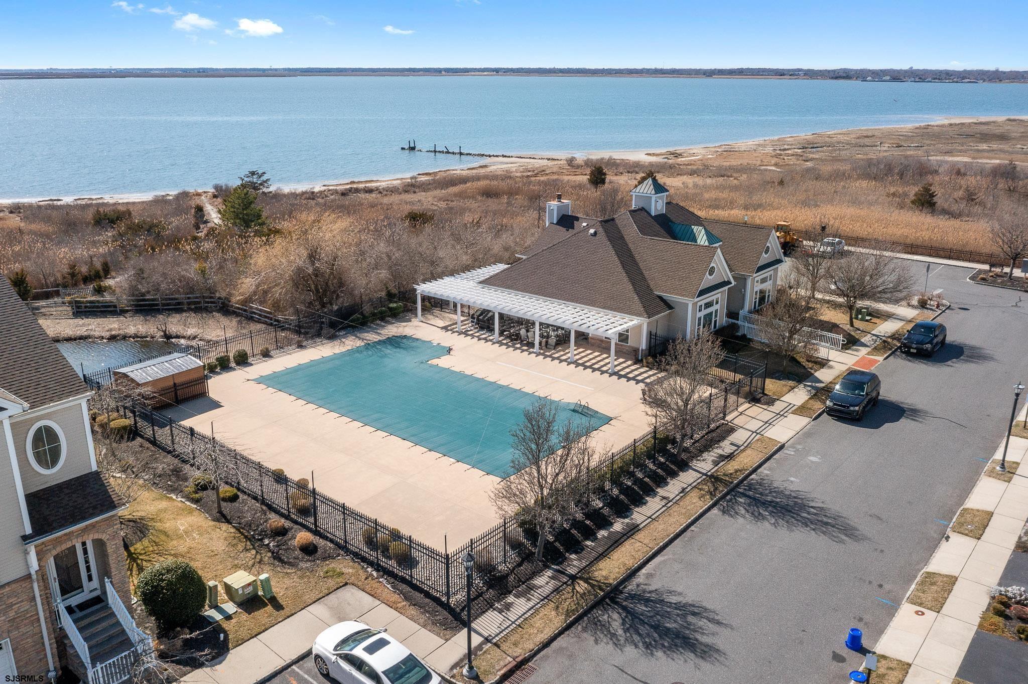 308 Sanderling Ln Ln