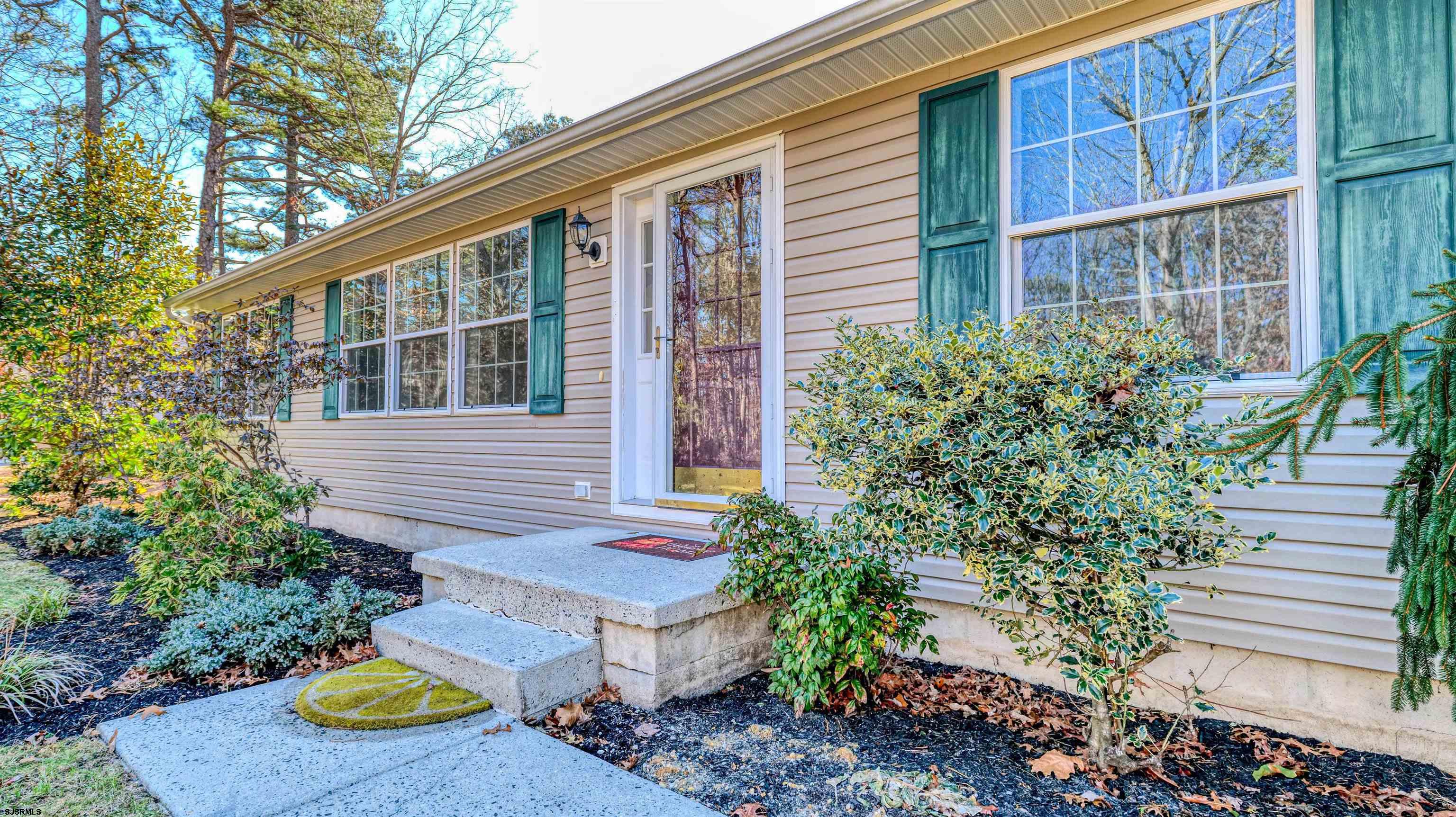 1107 Ocean Heights Avenue - Picture 2